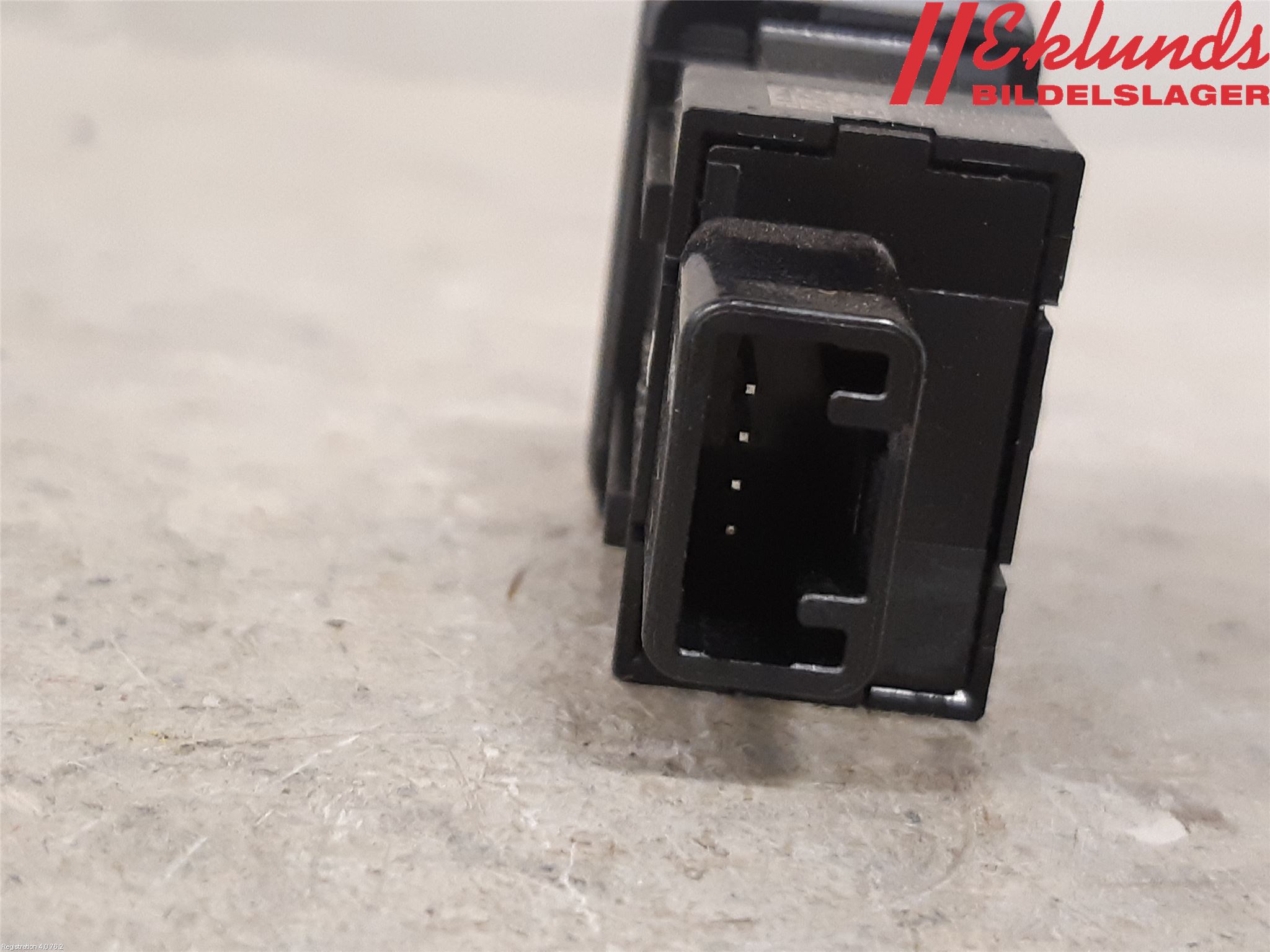 Mitsubishi OUTLANDER 13-21 Strömställare Övrigt