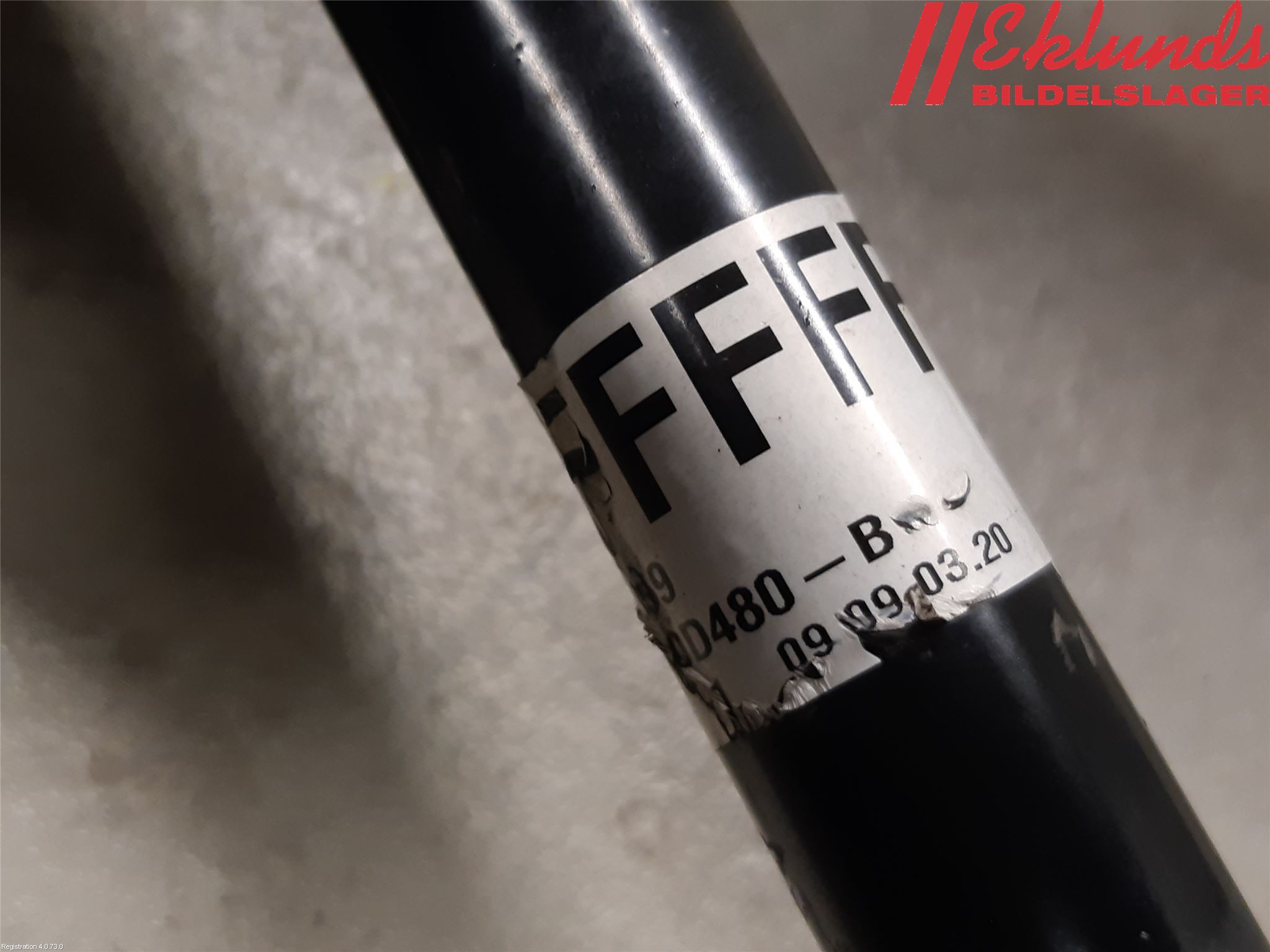 Toyota YARIS XP130 15-20 Drivaxel Fram Vänster