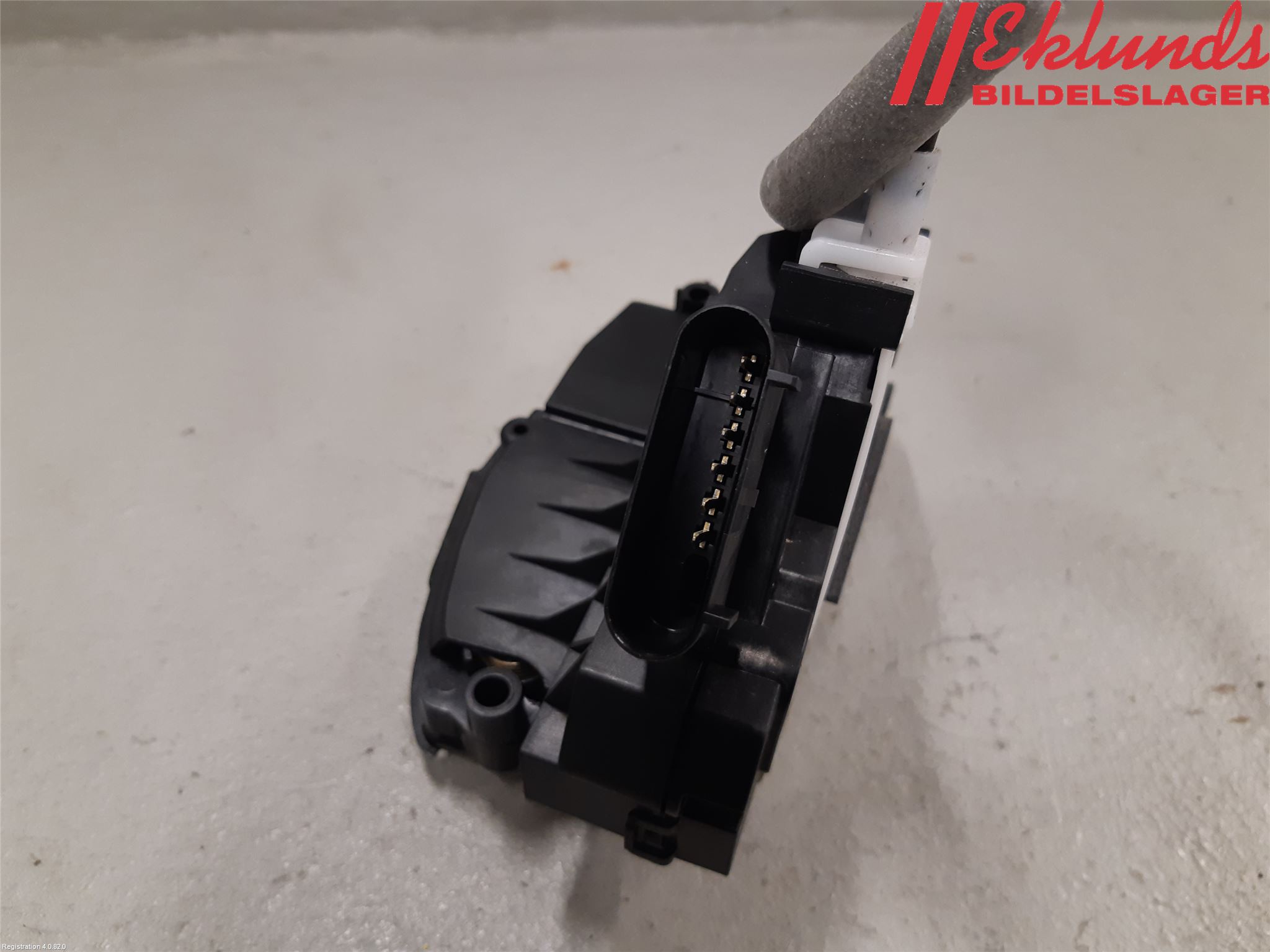 Volvo V60 14-18 Låskista-Dörrlås