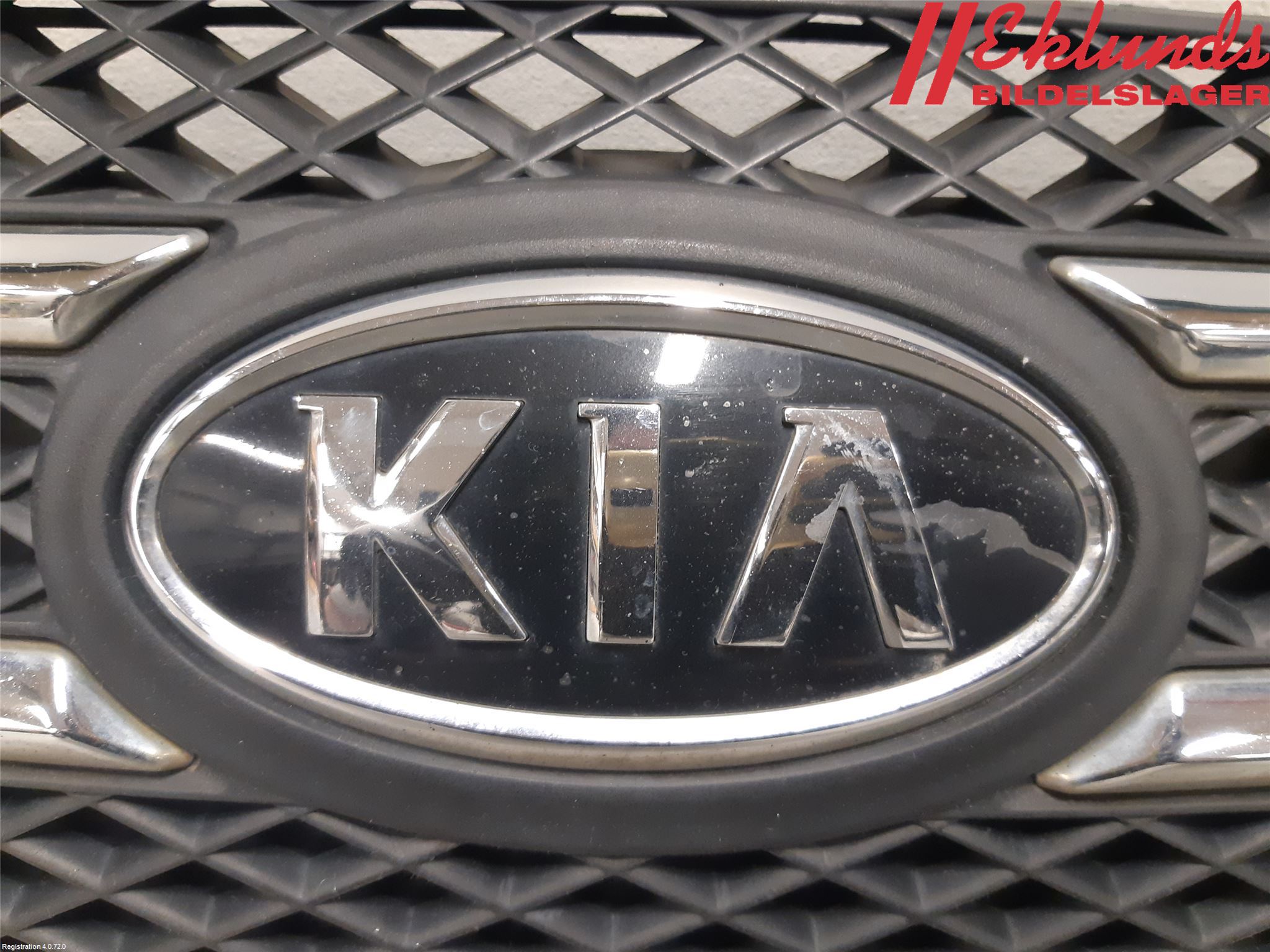 Kia CEED 06-12 Grill Komp