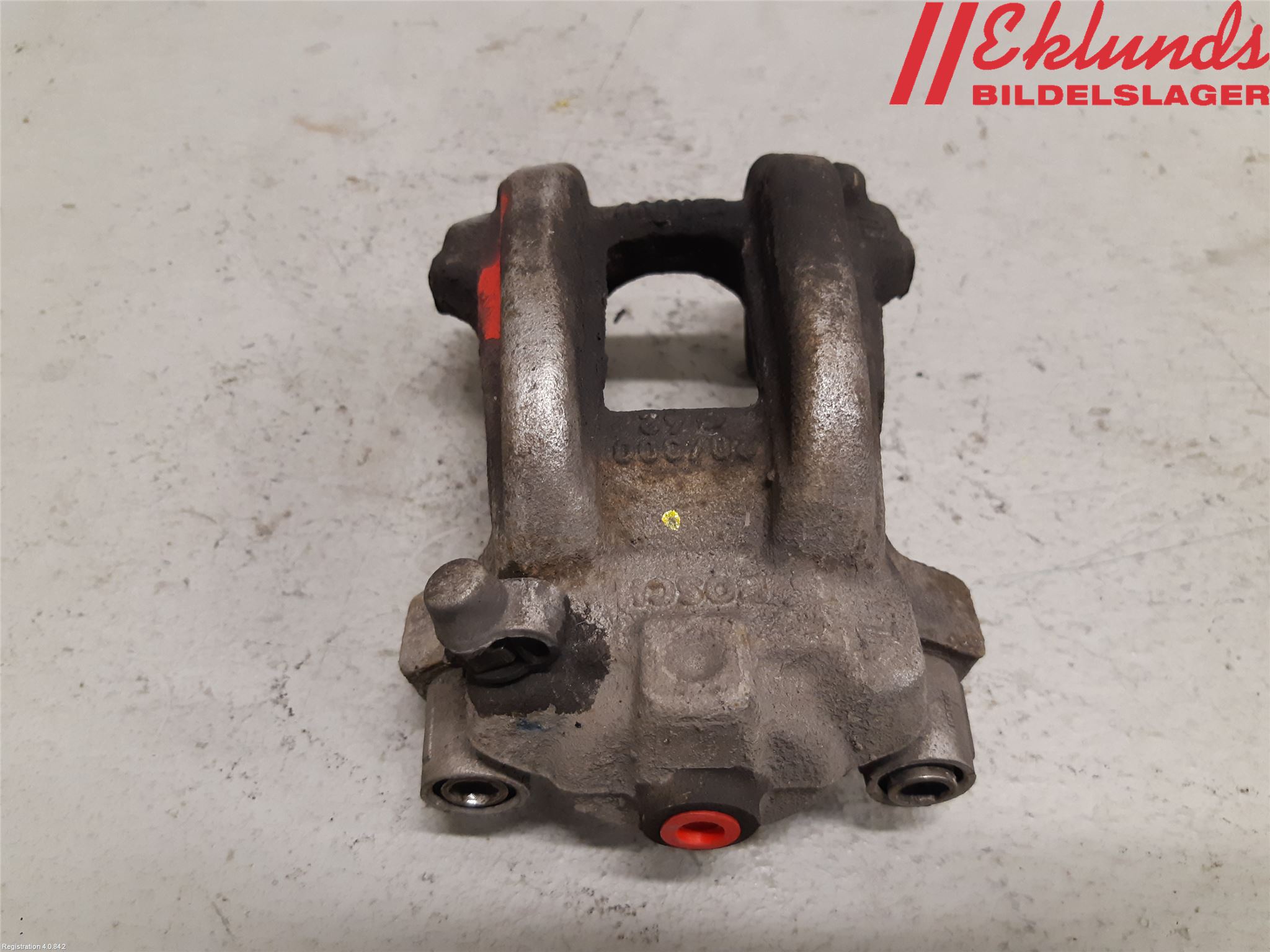BMW 3 F30/F31/F80 12-19 Bromsok Bak Vänster