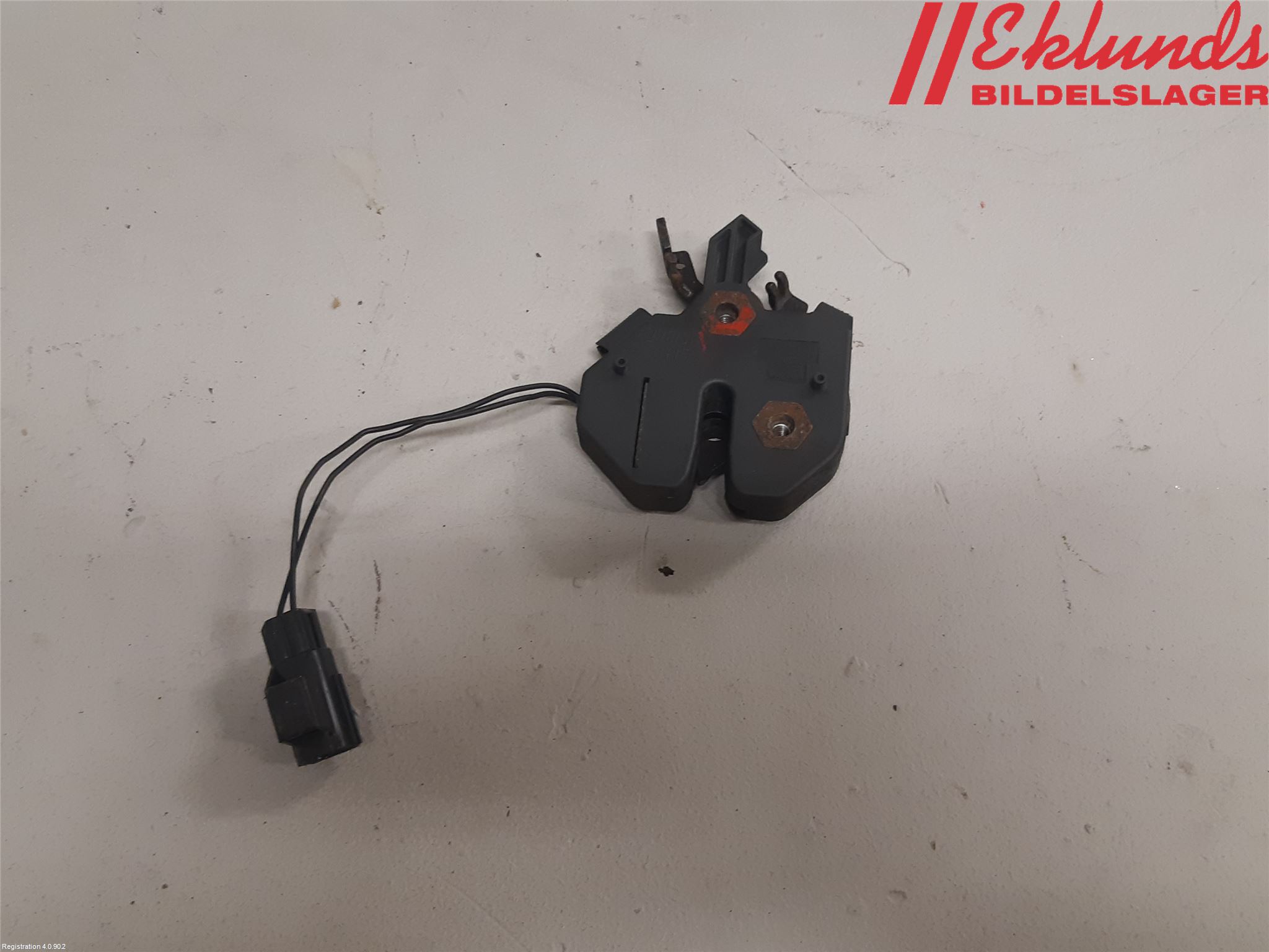 Volvo S60 01-04 Huvlås