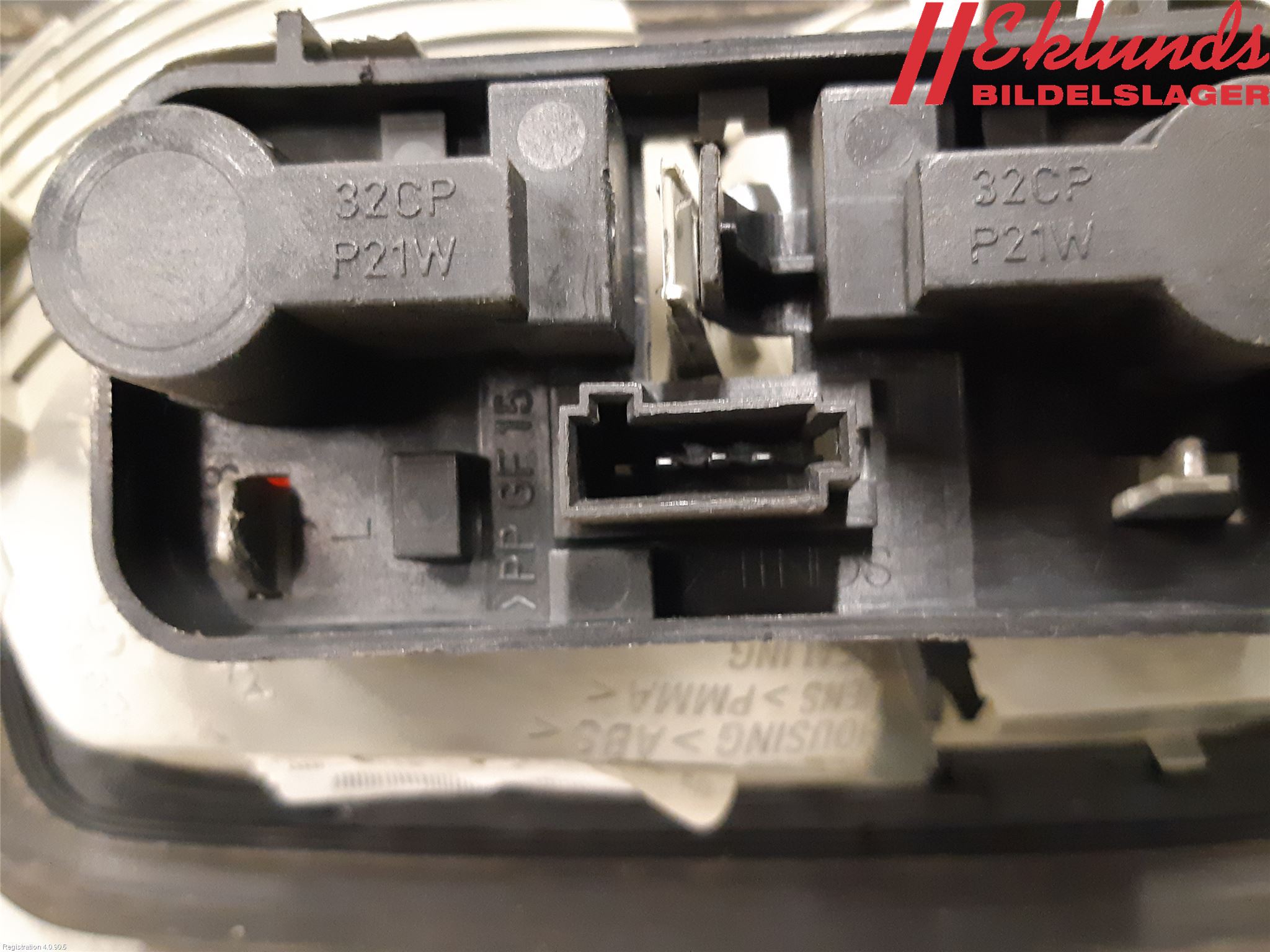 Saab 9-3 VER 2 Bakljus Lucka Vä