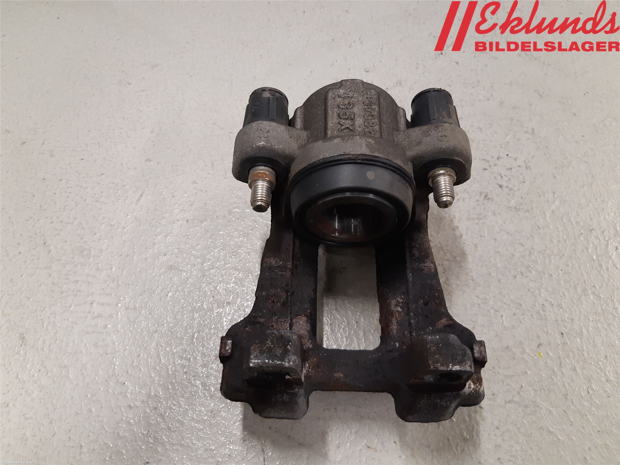 BMW 1 F20/F21 11-19 Bromsok Bak Vänster