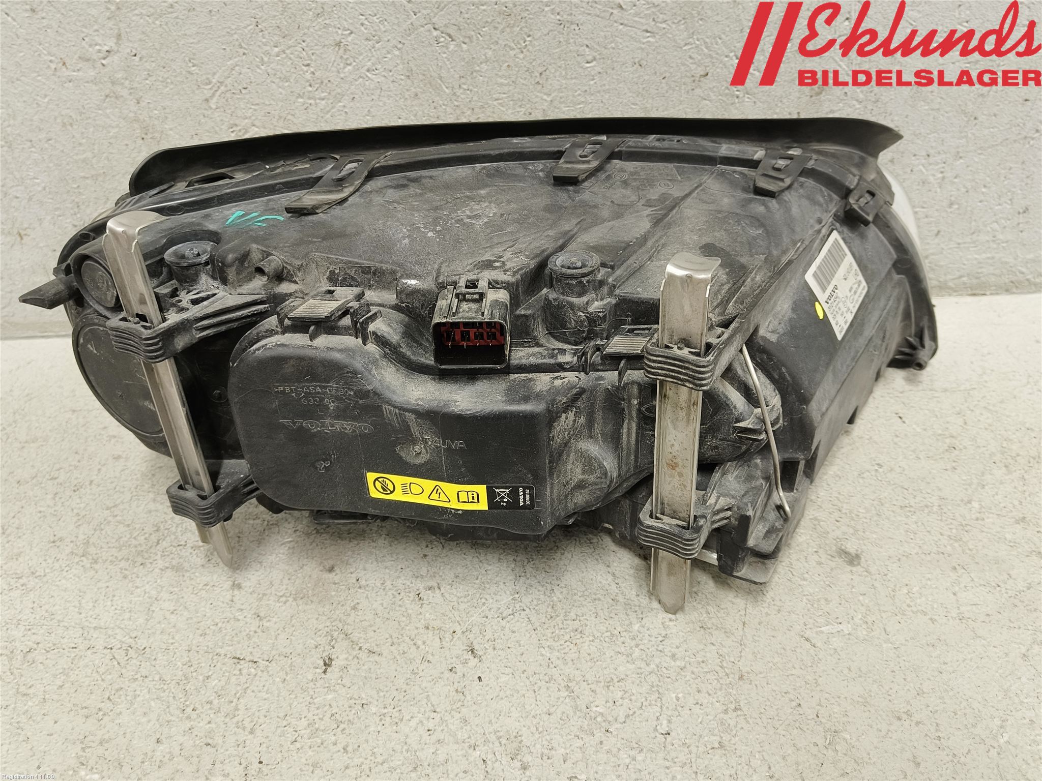 Volvo V70 08-13 Strålkastare Vänster