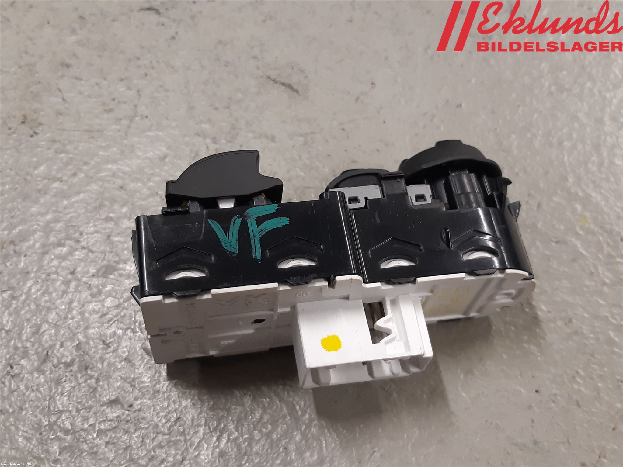 Peugeot EXPERT/E-EXPERT 17- Strömställare Elhiss