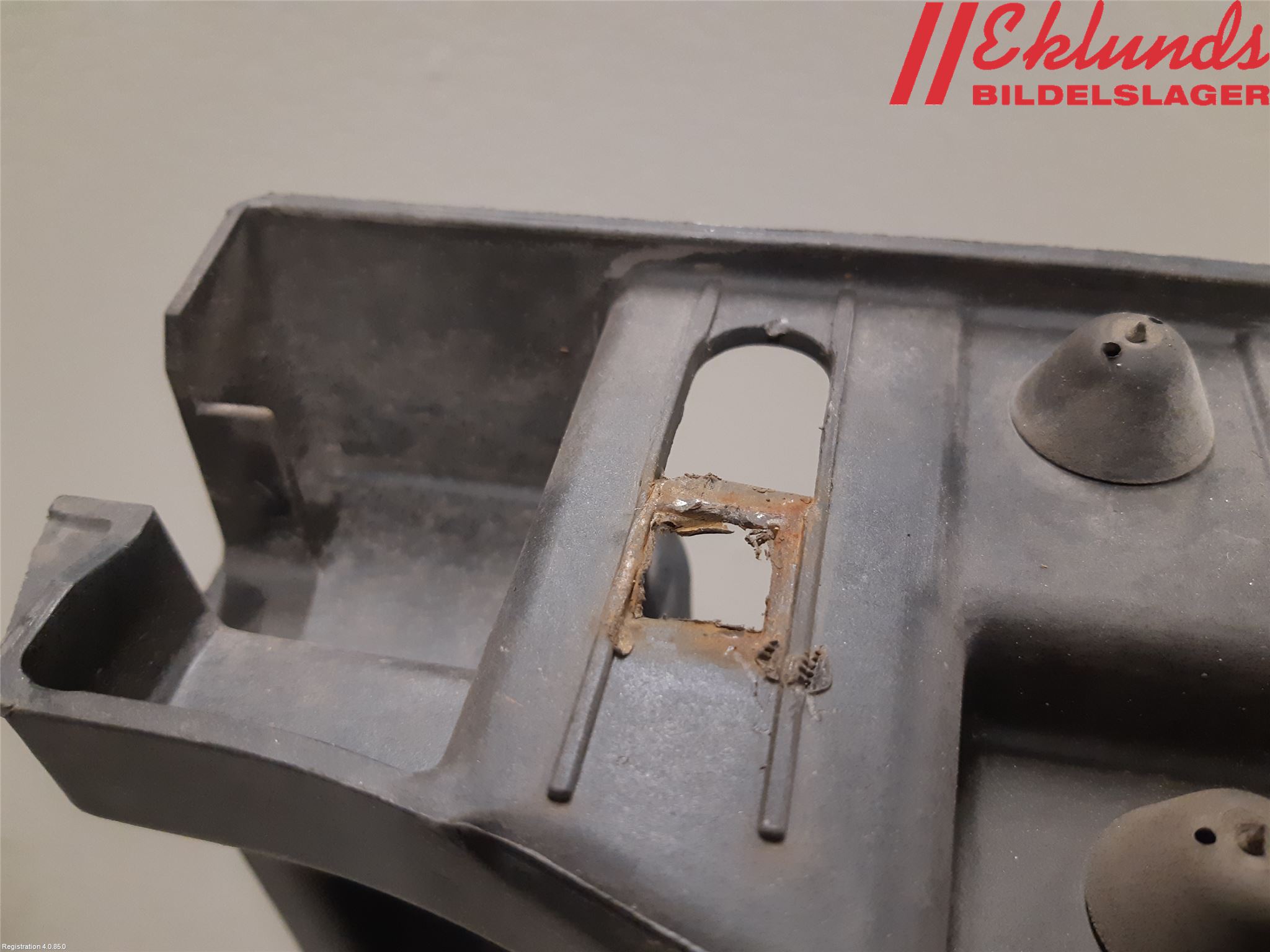 Peugeot 208 12-15 Frontplåt