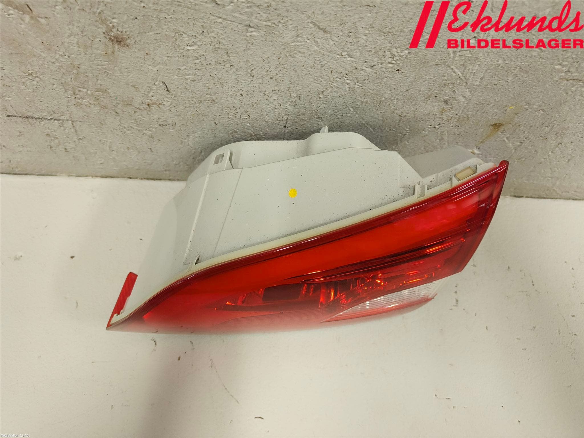 Peugeot 308 14-21 Bakljus Lucka Hö