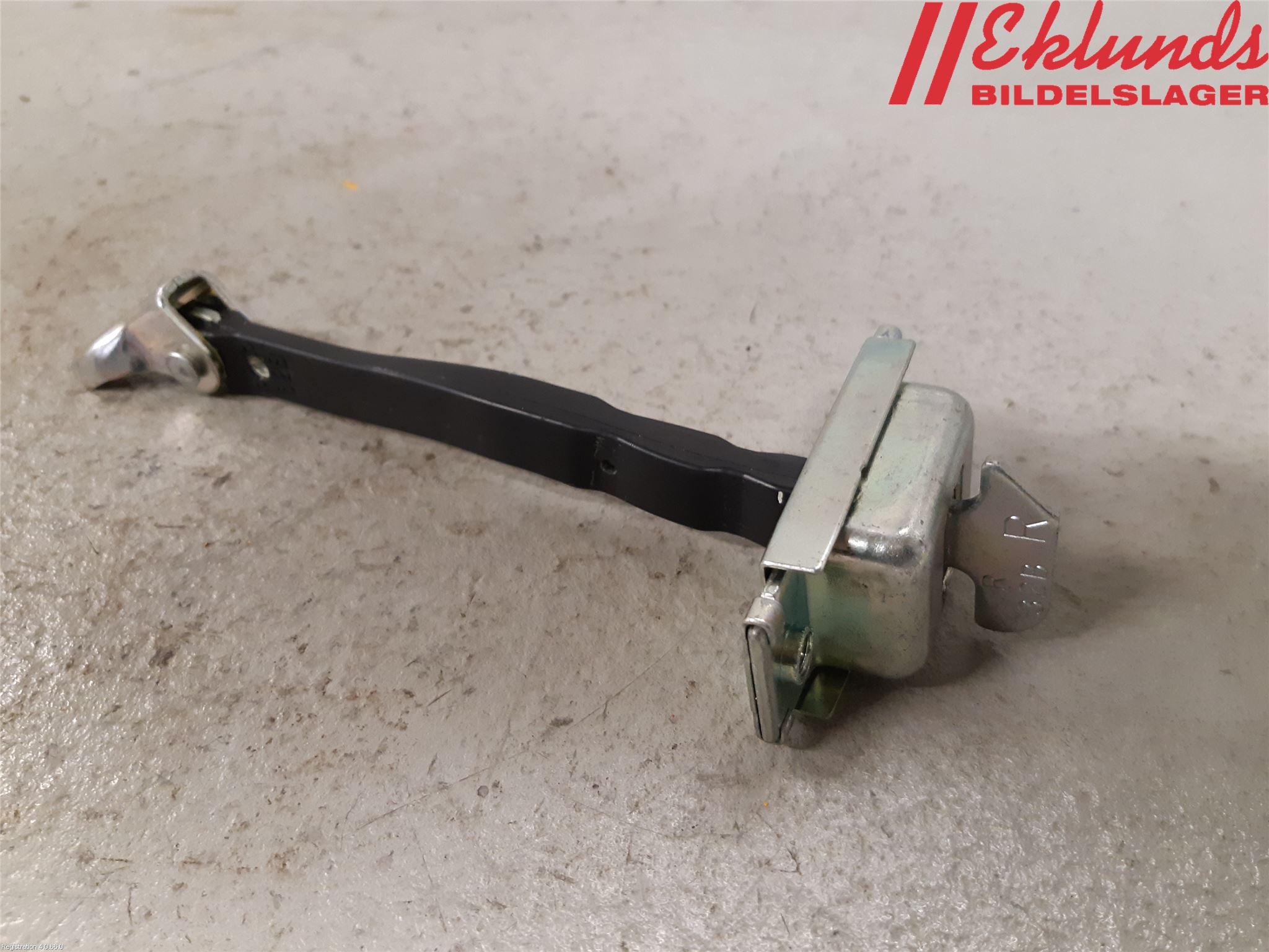 Toyota RAV4 19- Dörrstopp