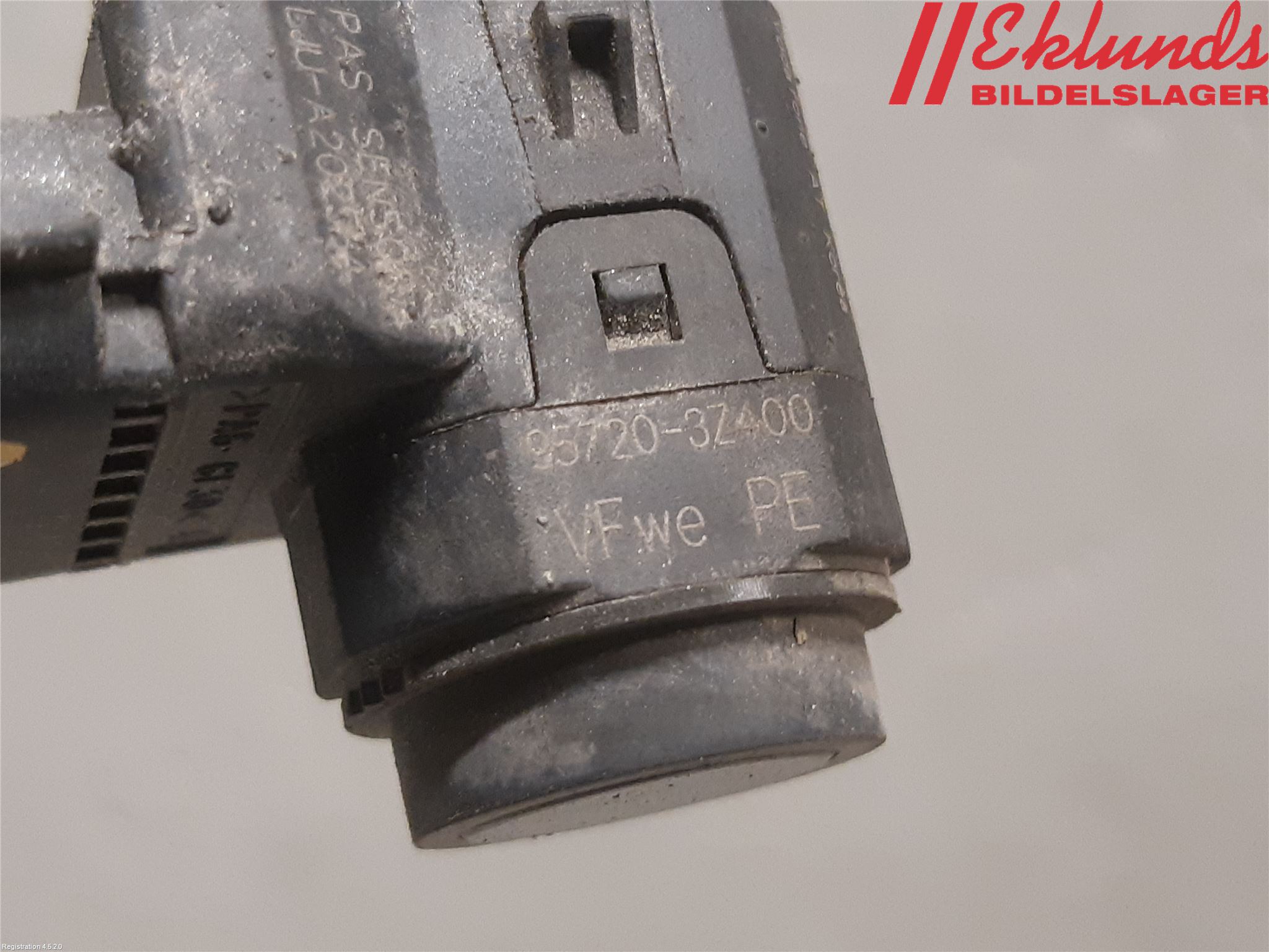 Hyundai i40 16-18 Parkeringshjälp Backsensor