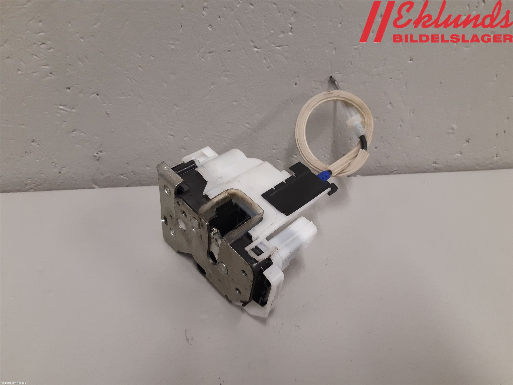 Opel COMBO D 12-18 Låskista-Dörrlås