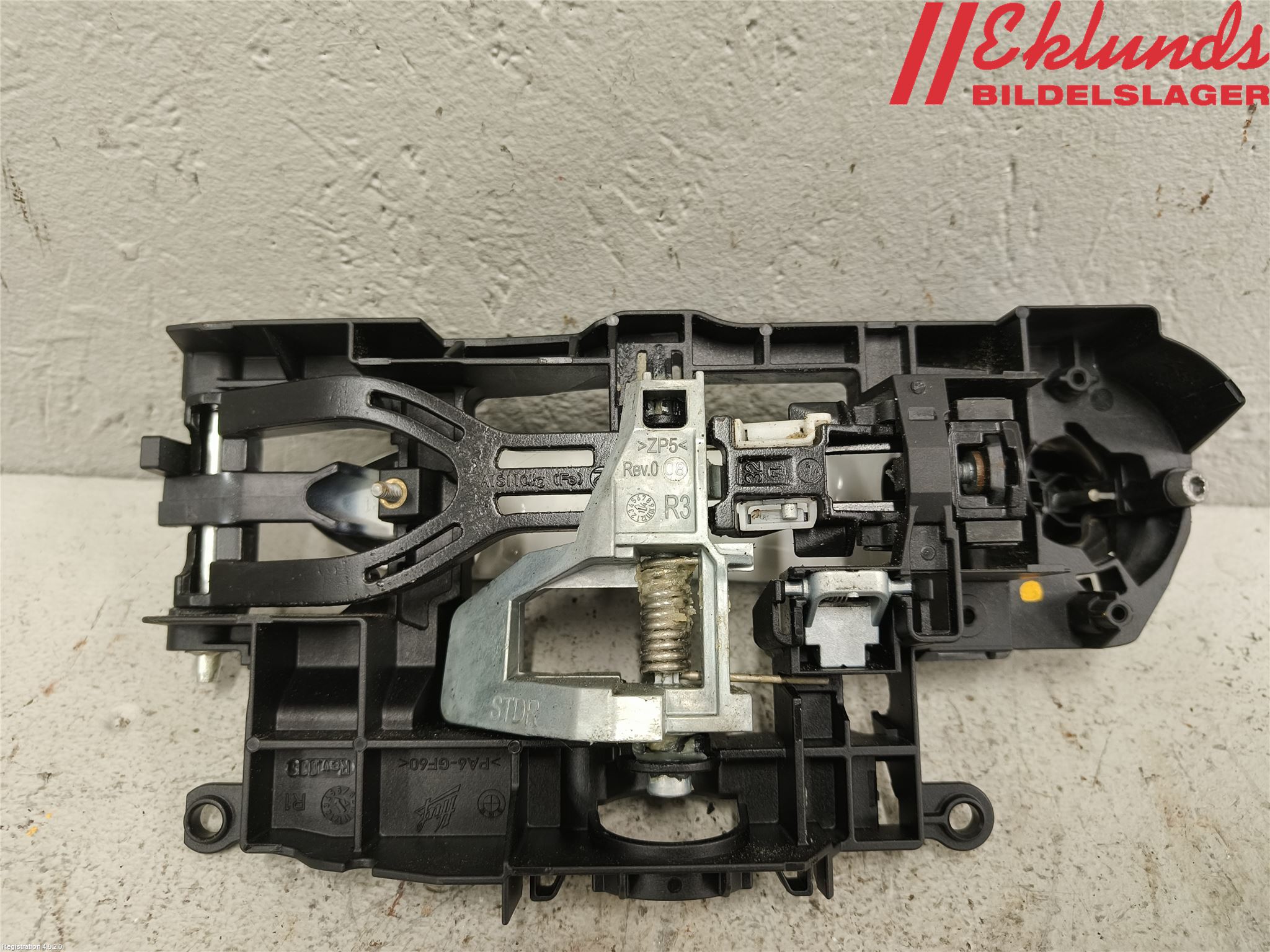 BMW 5 F10/F11/F18 09-17 Dörrhandtag Yttre Hö