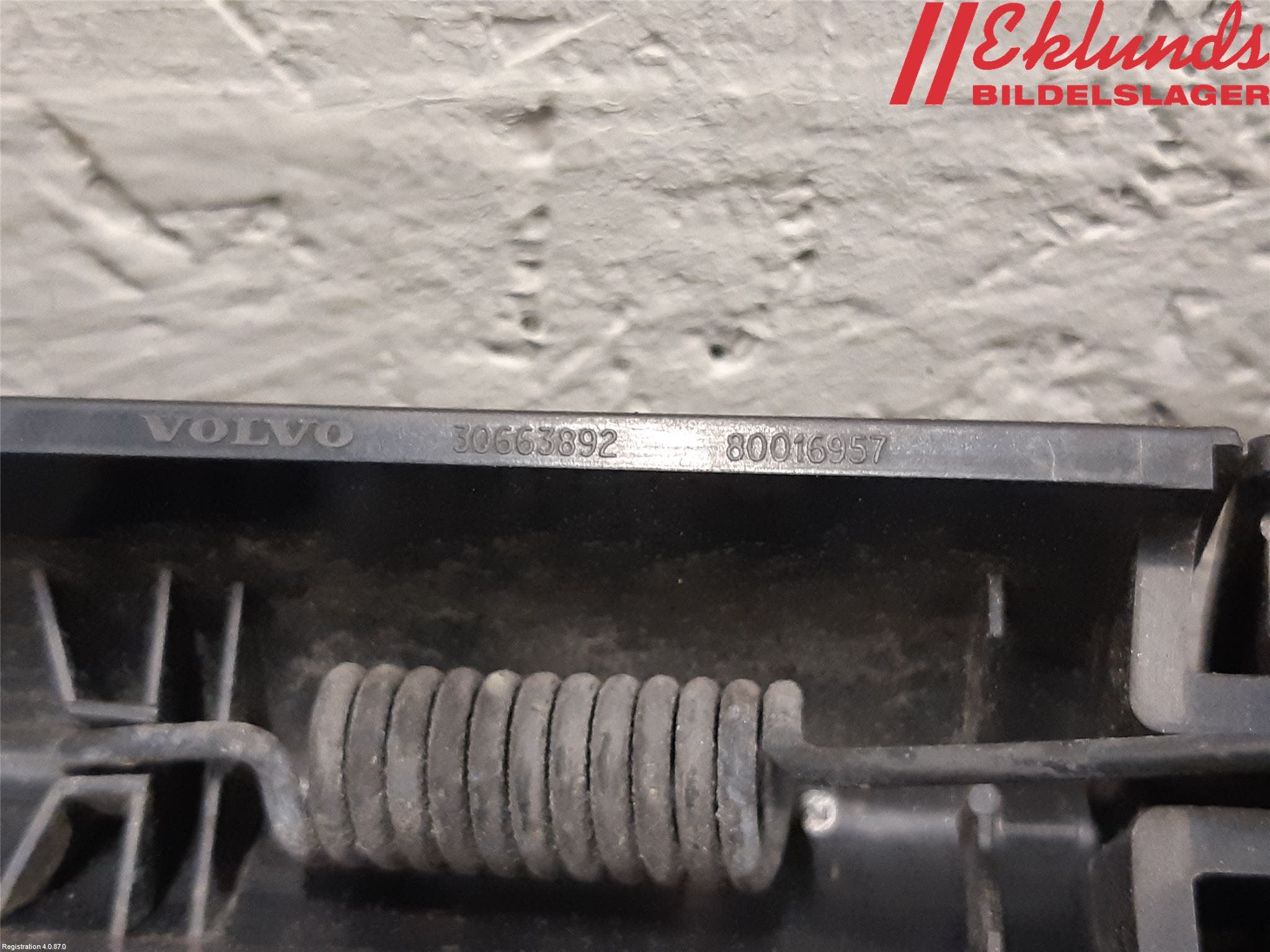 Volvo V70 08-13 Torkararm-Bakruta