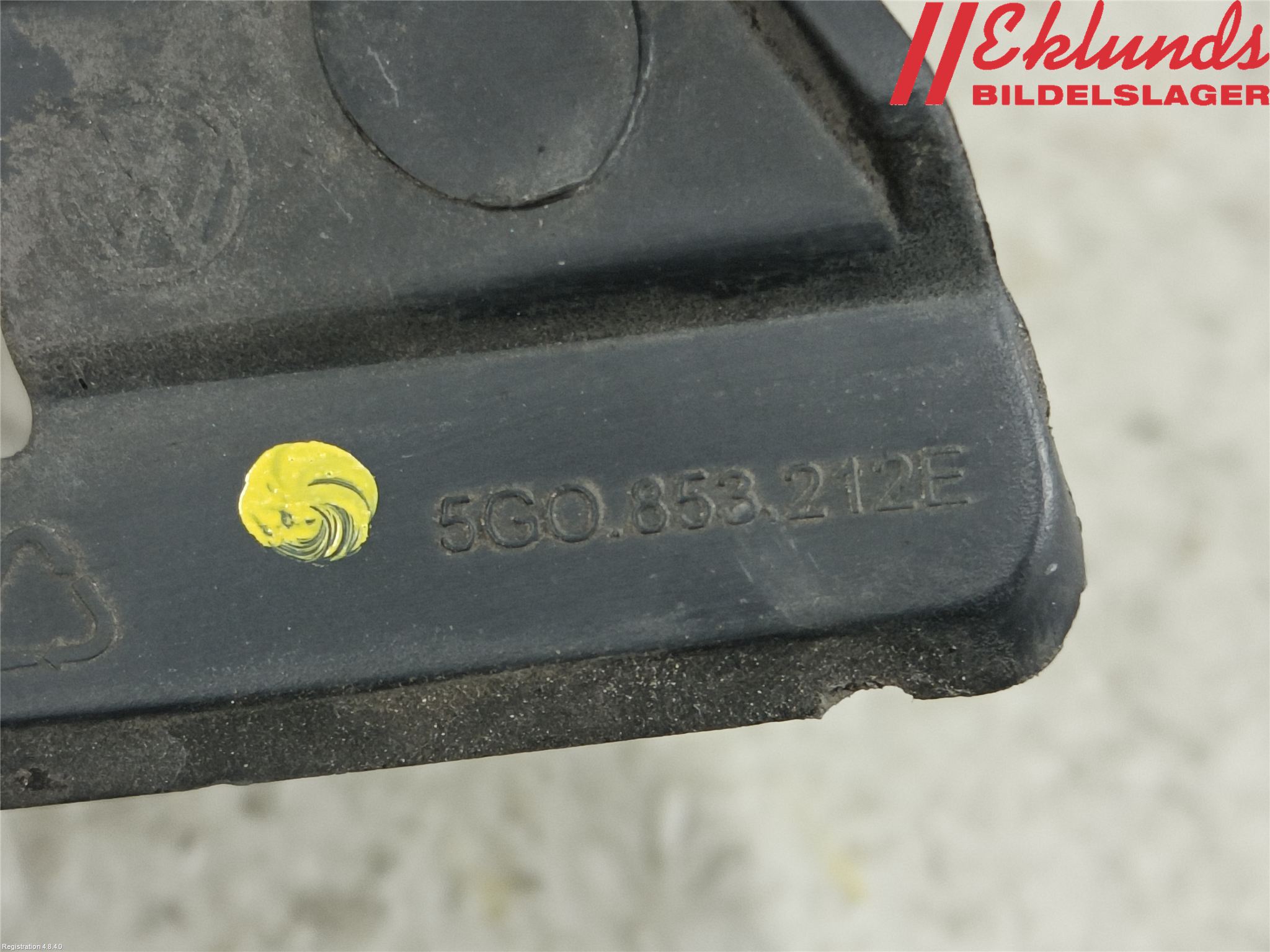 Volkswagen VW GOLF / E-GOLF VII 13-20 Dimljussarg Fram