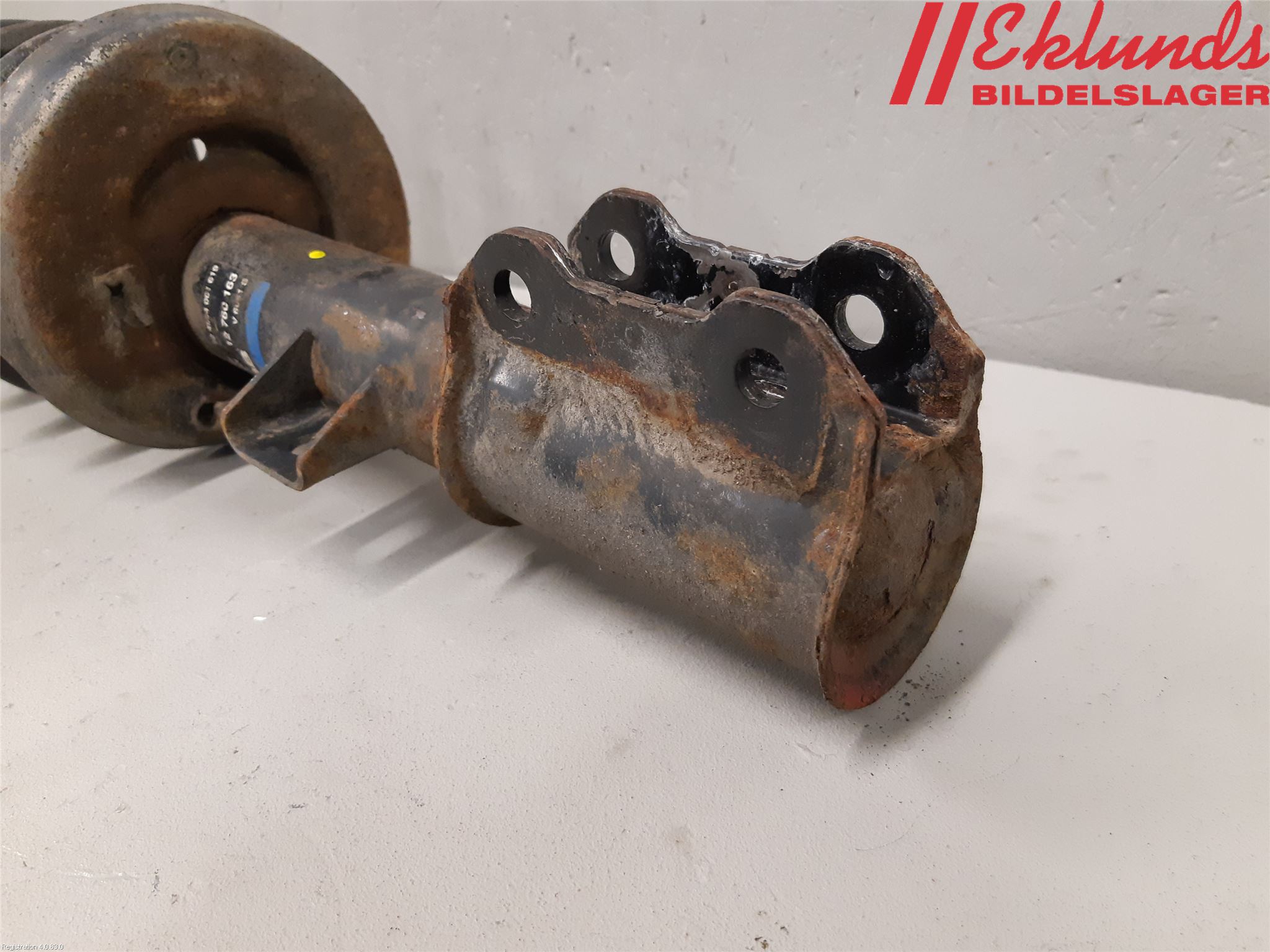 Saab 9-5     06-10 Fjäderben Fram Vänster