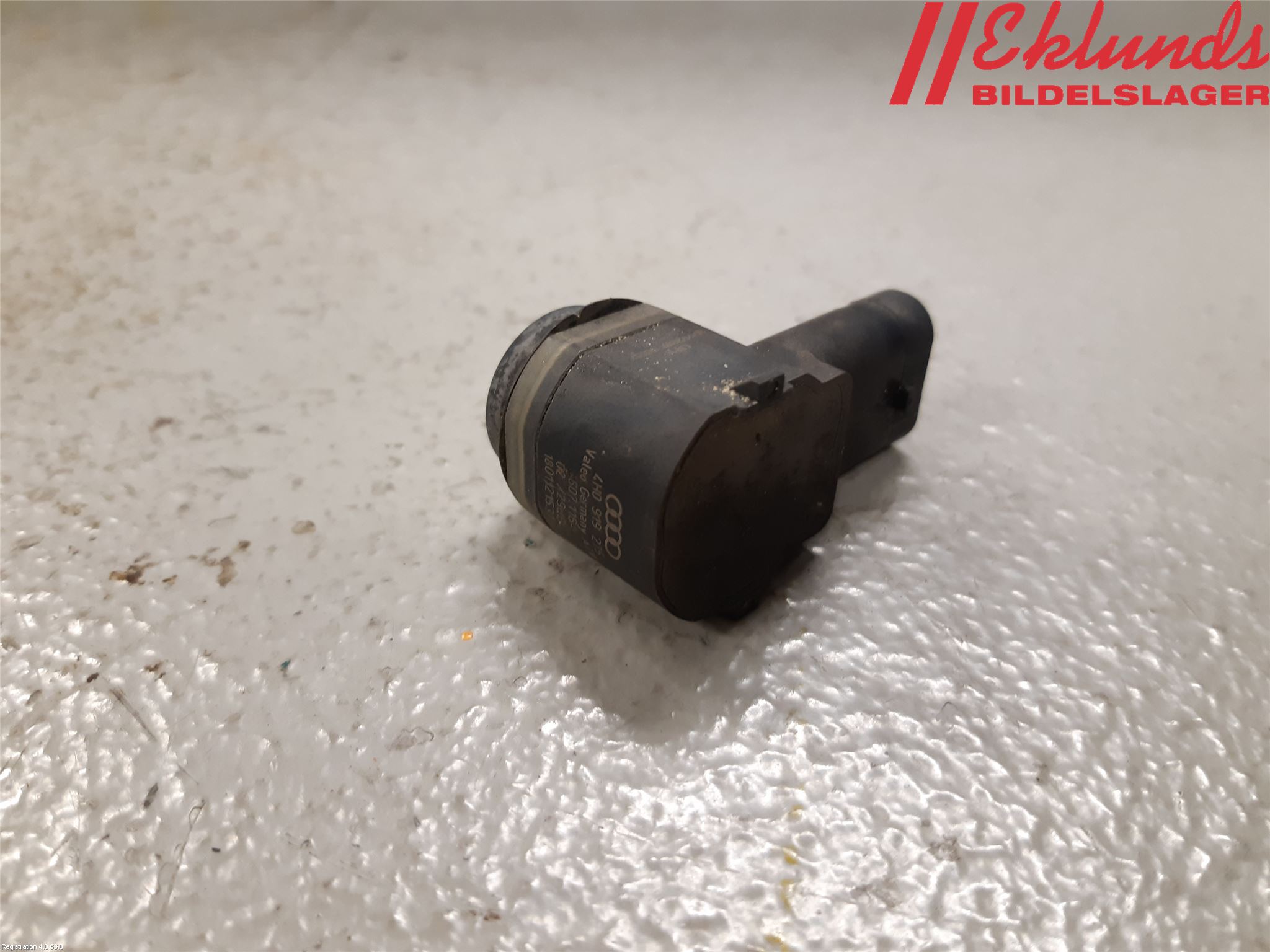 Skoda SUPERB 09-15 Parkeringshjälp Frontsensor