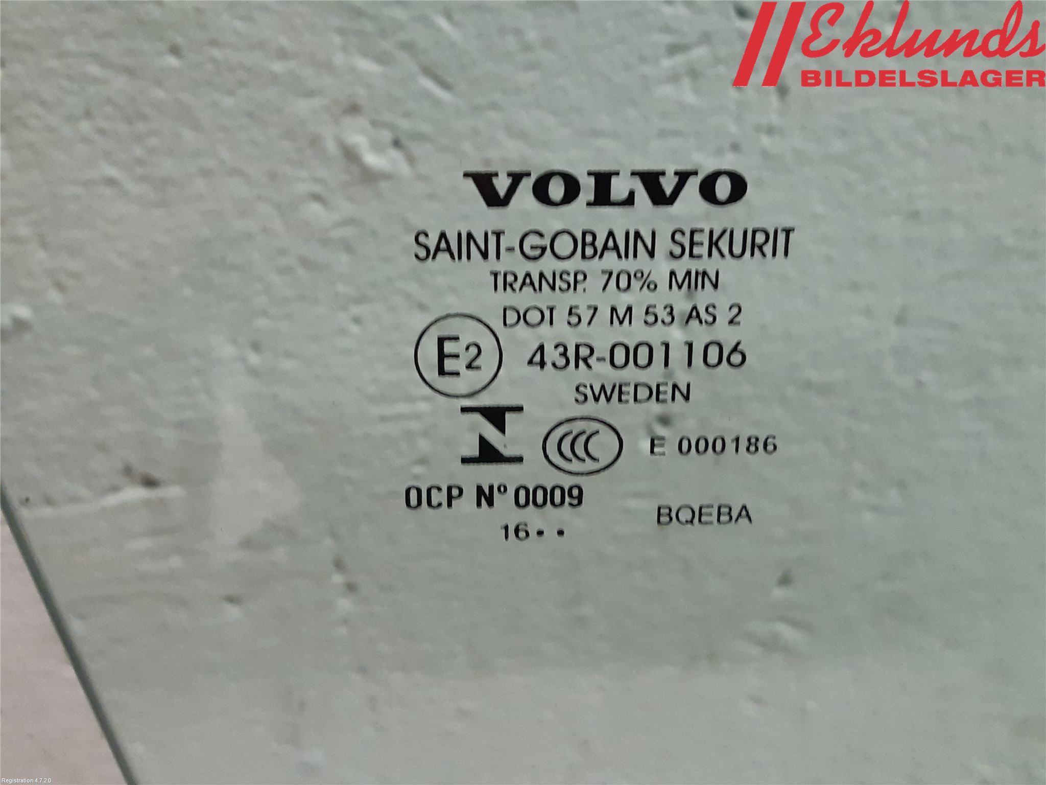 Volvo XC90/RECHARGE 16- Dörruta Fram Höger