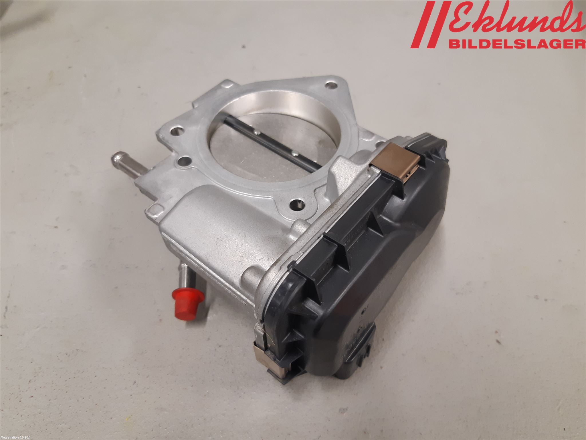 Toyota RAV4 19- Injspjällhus