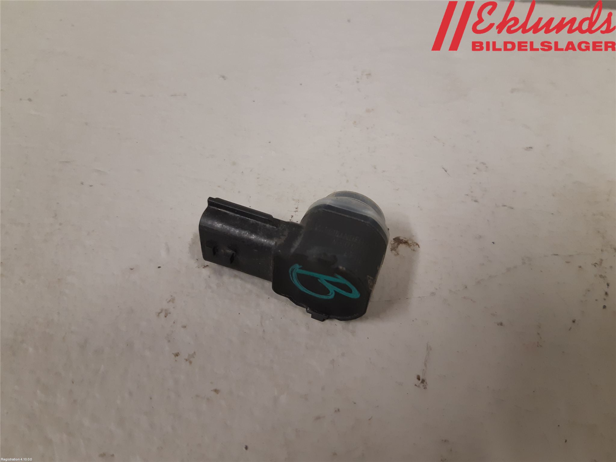 Renault CAPTUR 13-19 Parkeringshjälp Backsensor