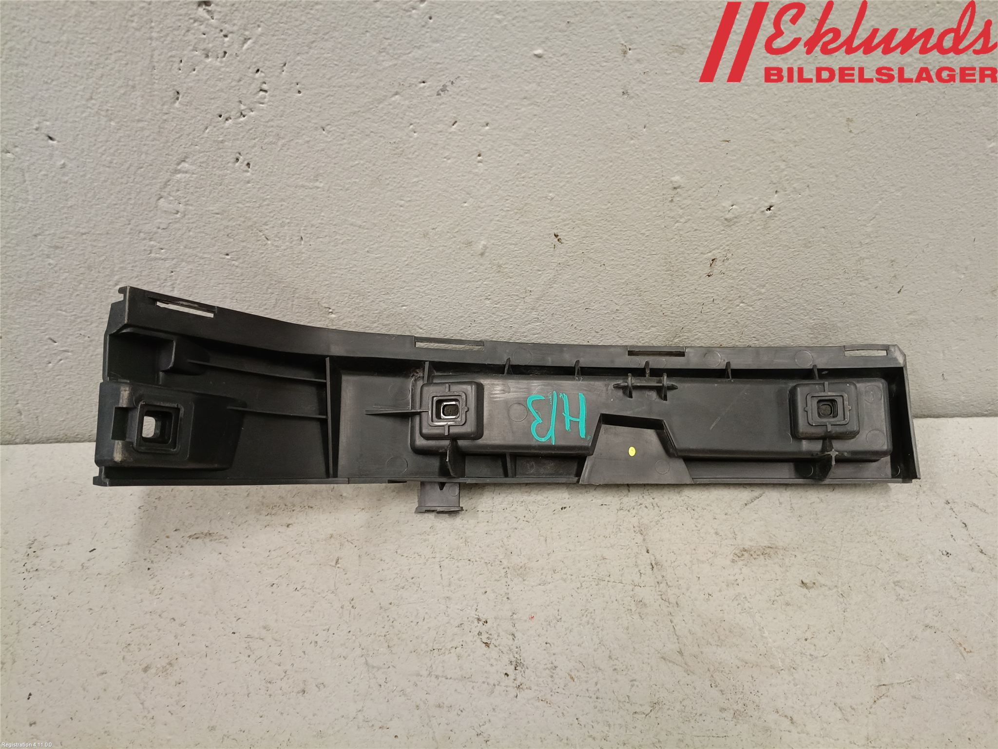 Volvo S80 07-13 Stötfångarfäste Bak Hö