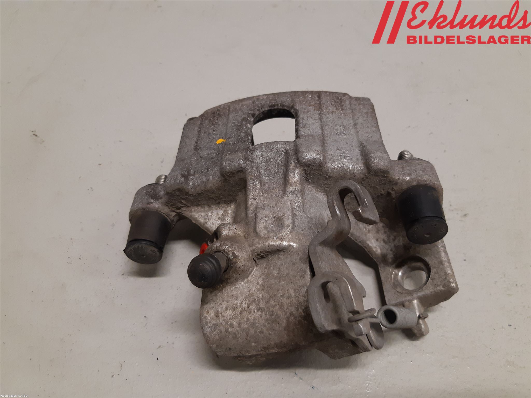 Toyota YARIS XP130 15-20 Bromsok Bak Höger