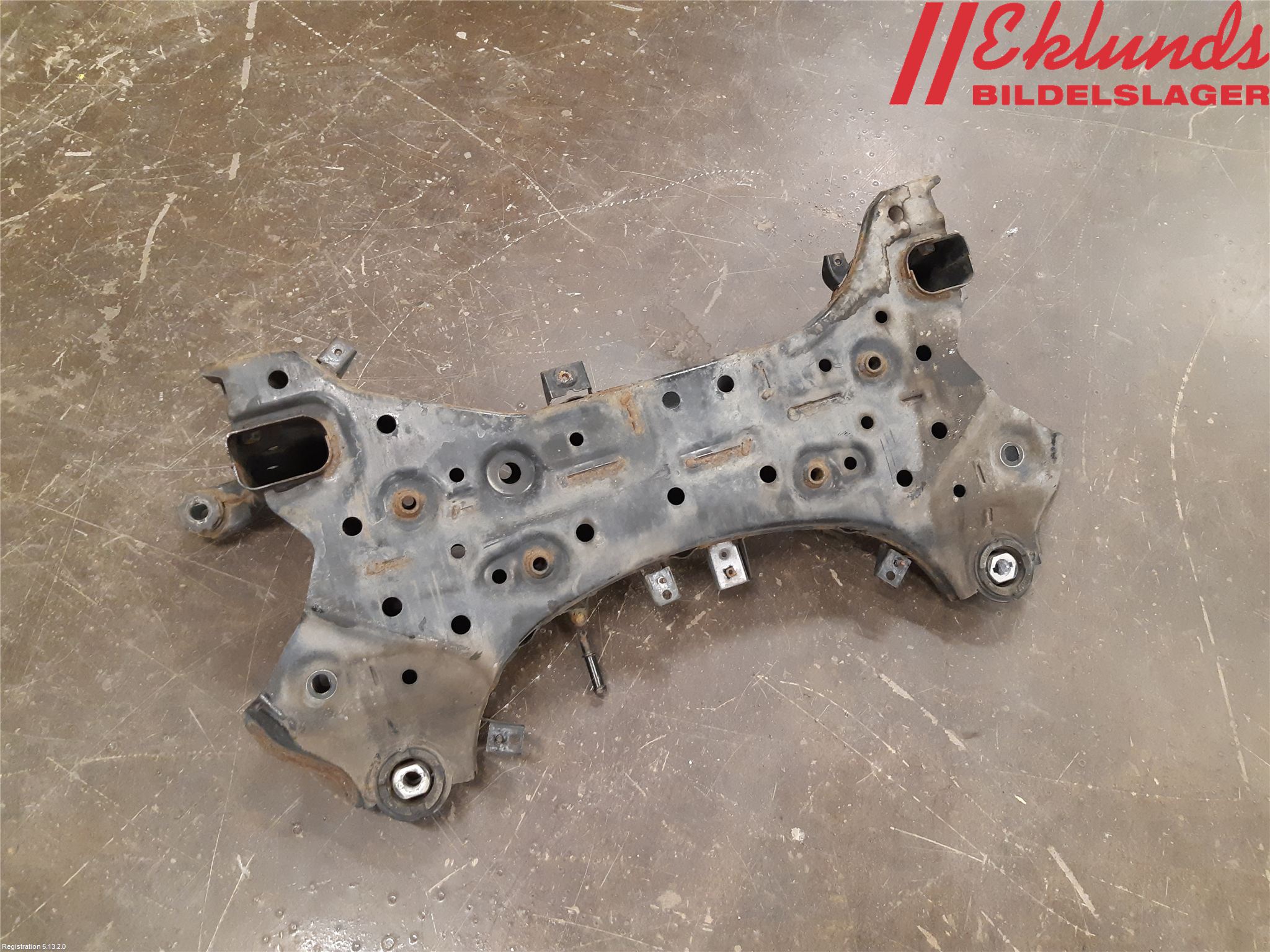 Kia NIRO (DE) 17-22 Framvagnsbalk