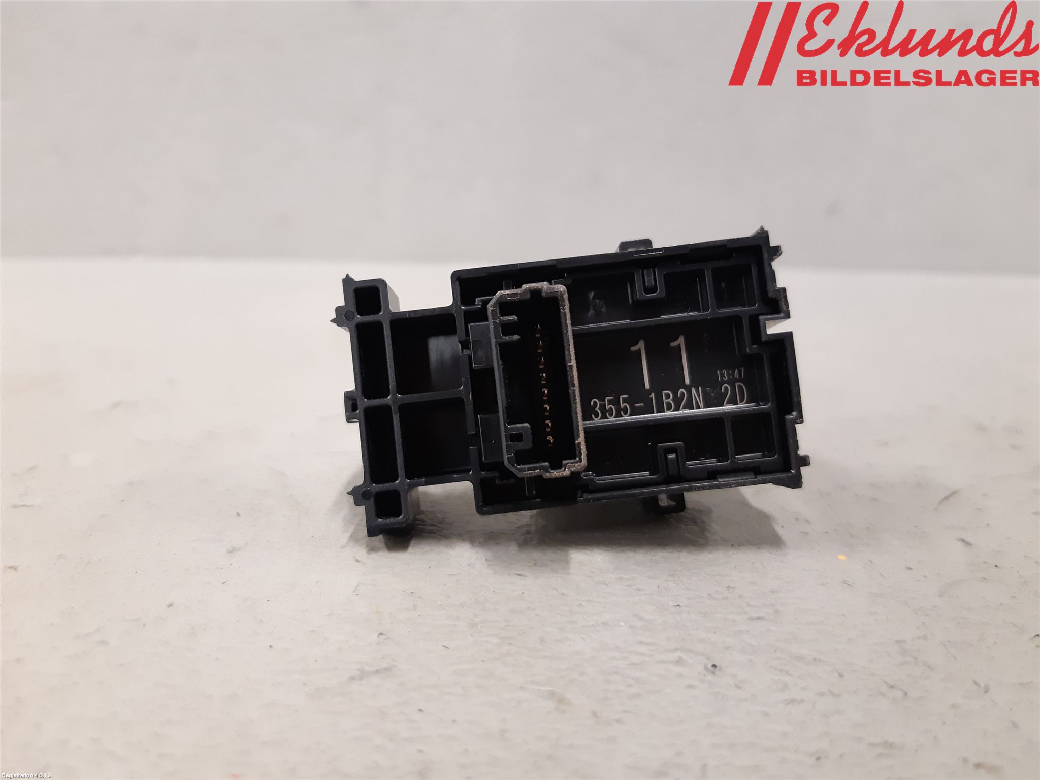 Toyota COROLLA 19- Strömställare Elhiss