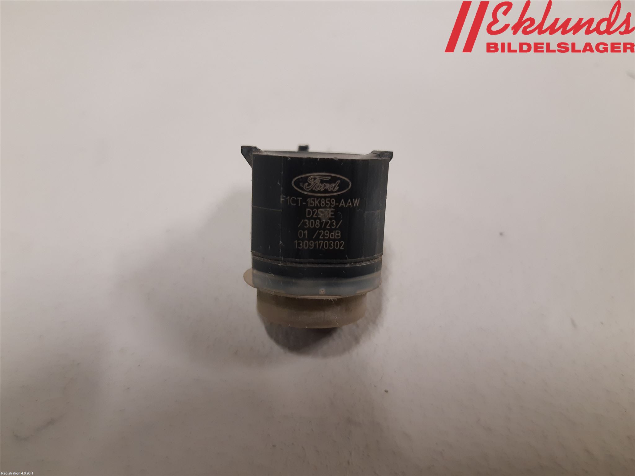 Ford MONDEO 15-22 Parkeringshjälp Frontsensor