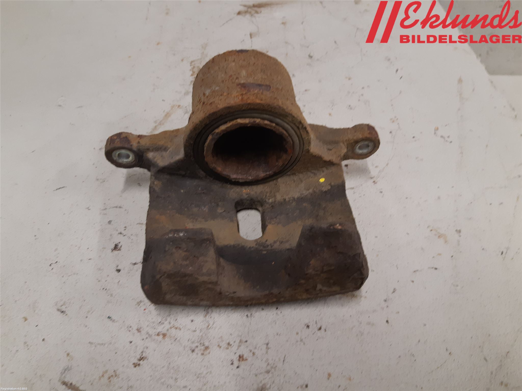 Hyundai i40 08-15 Bromsok Fram Höger