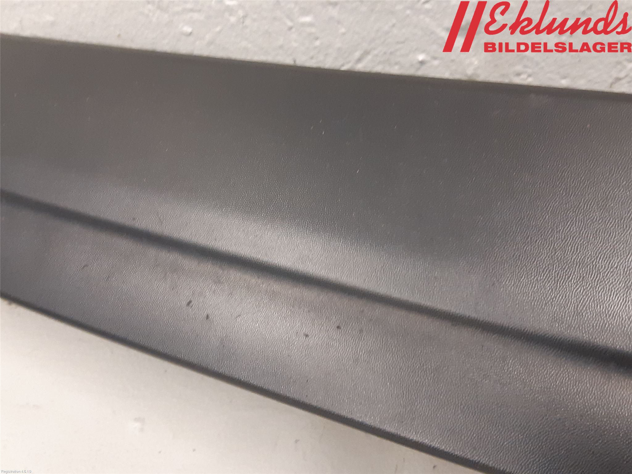 Renault TRAFIC/E-TECH 15- Stöt Utfyllnad-List-Grill