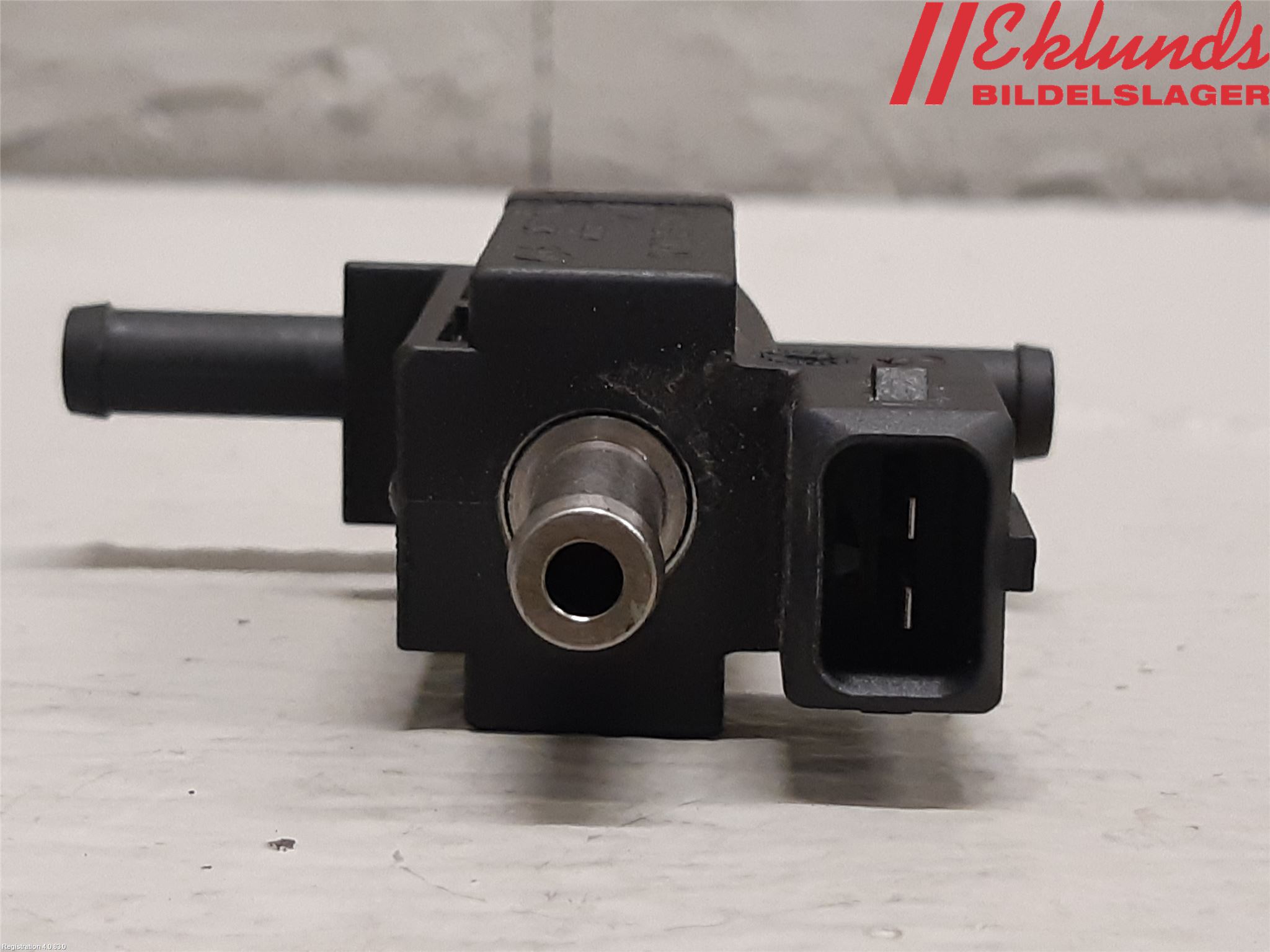 Renault CAPTUR 13-19 Vakuumventil