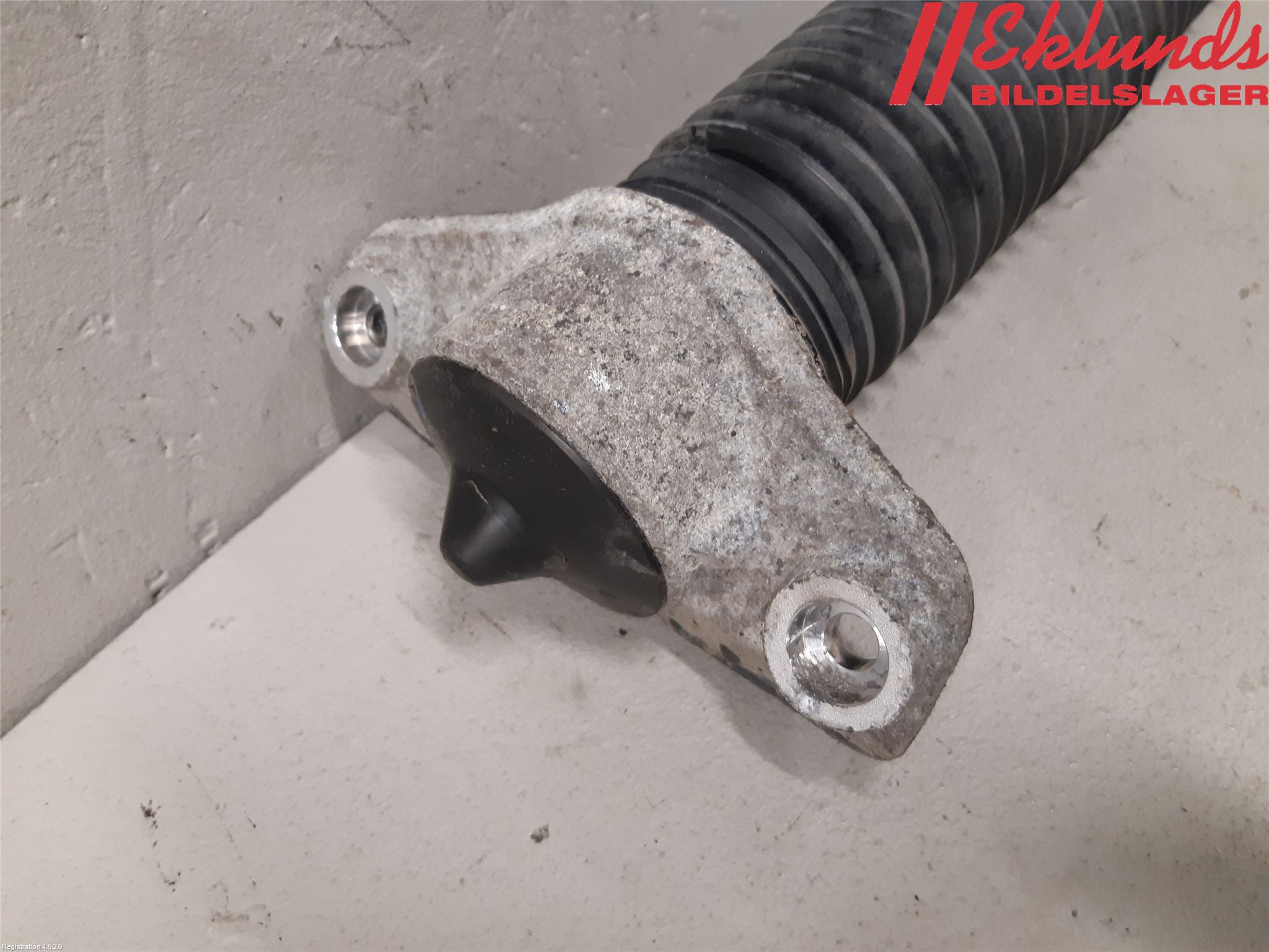 Hyundai TUCSON 05- Stötdämpare Bak