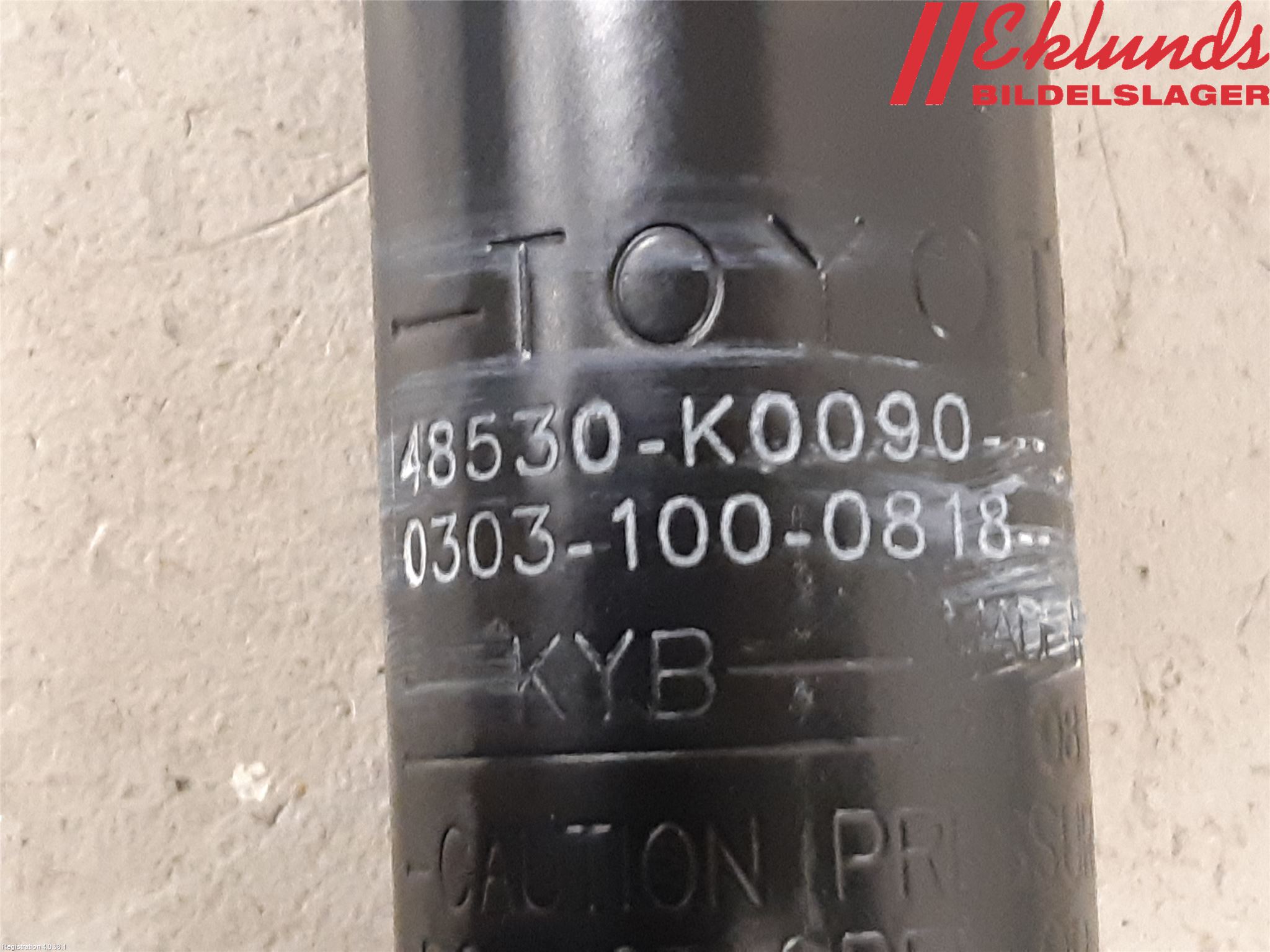 Toyota YARIS XP21 20- Stötdämpare Bak