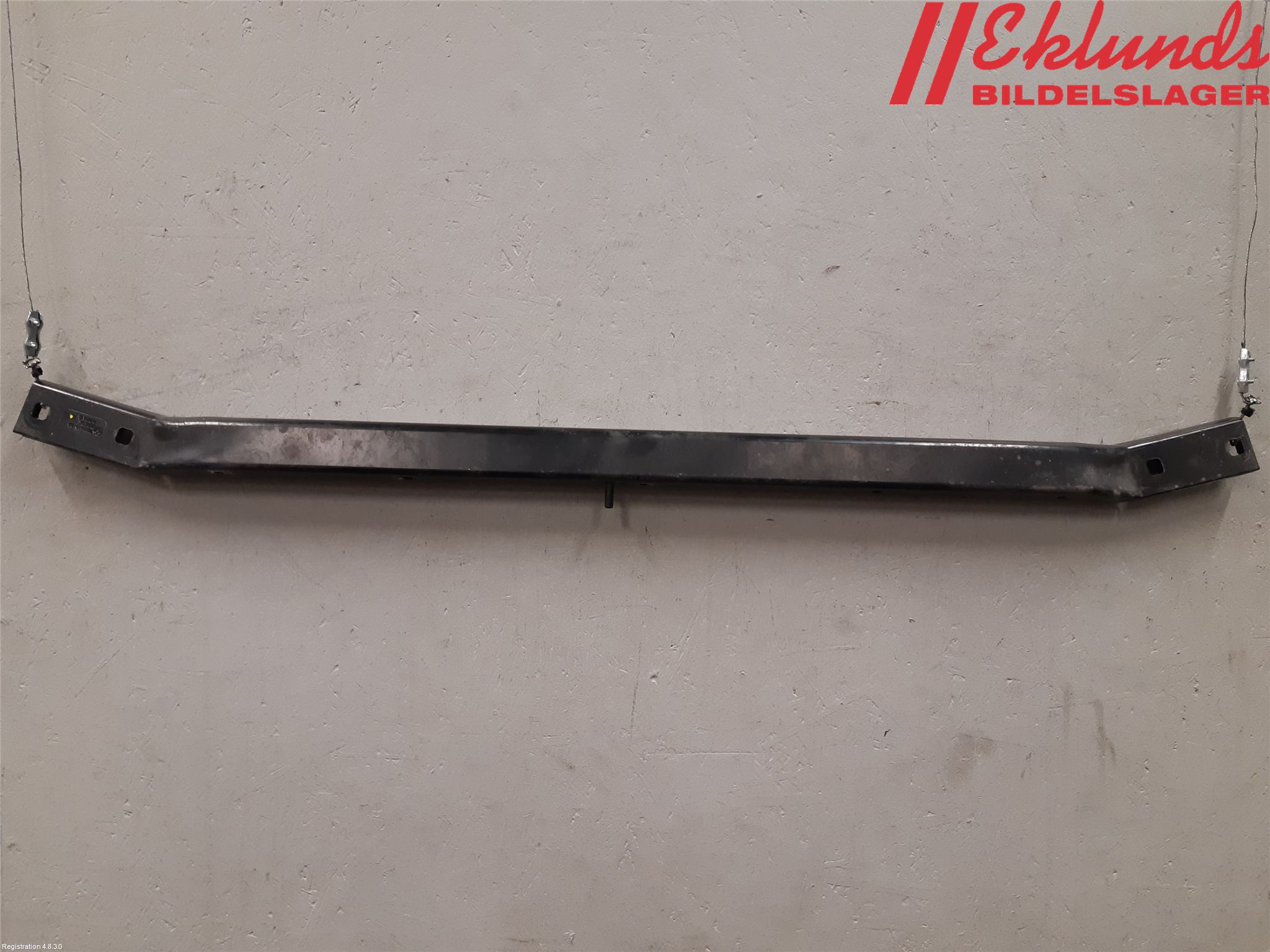 BMW 5 F10/F11/F18 09-17 Frontplåt