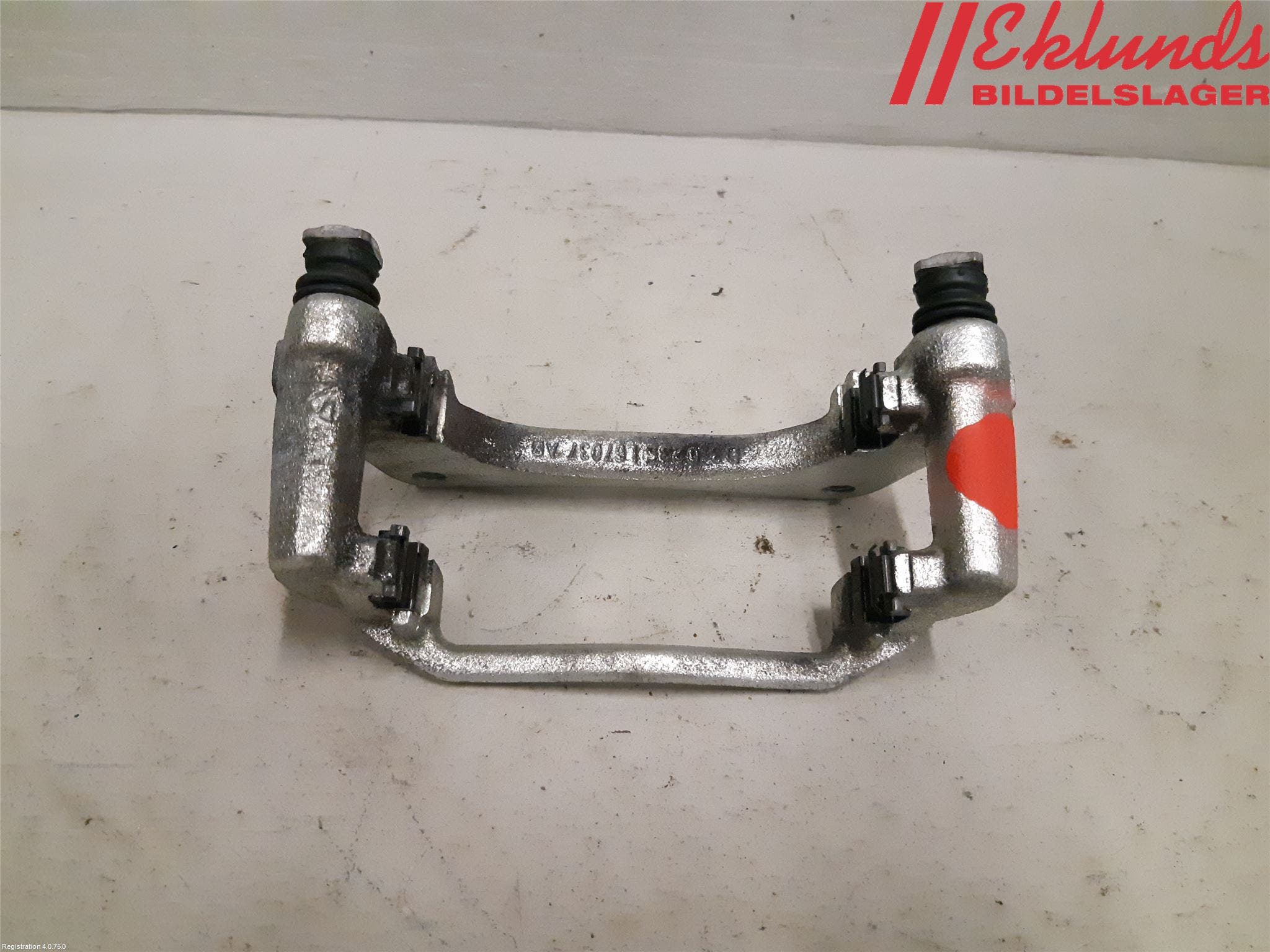 Toyota C-HR 16-23 Bromsokshållare