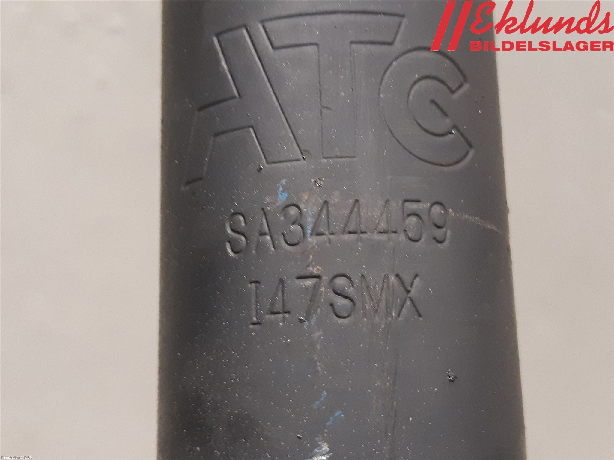 Volkswagen VW PASSAT 11-14 Stötdämpare Bak