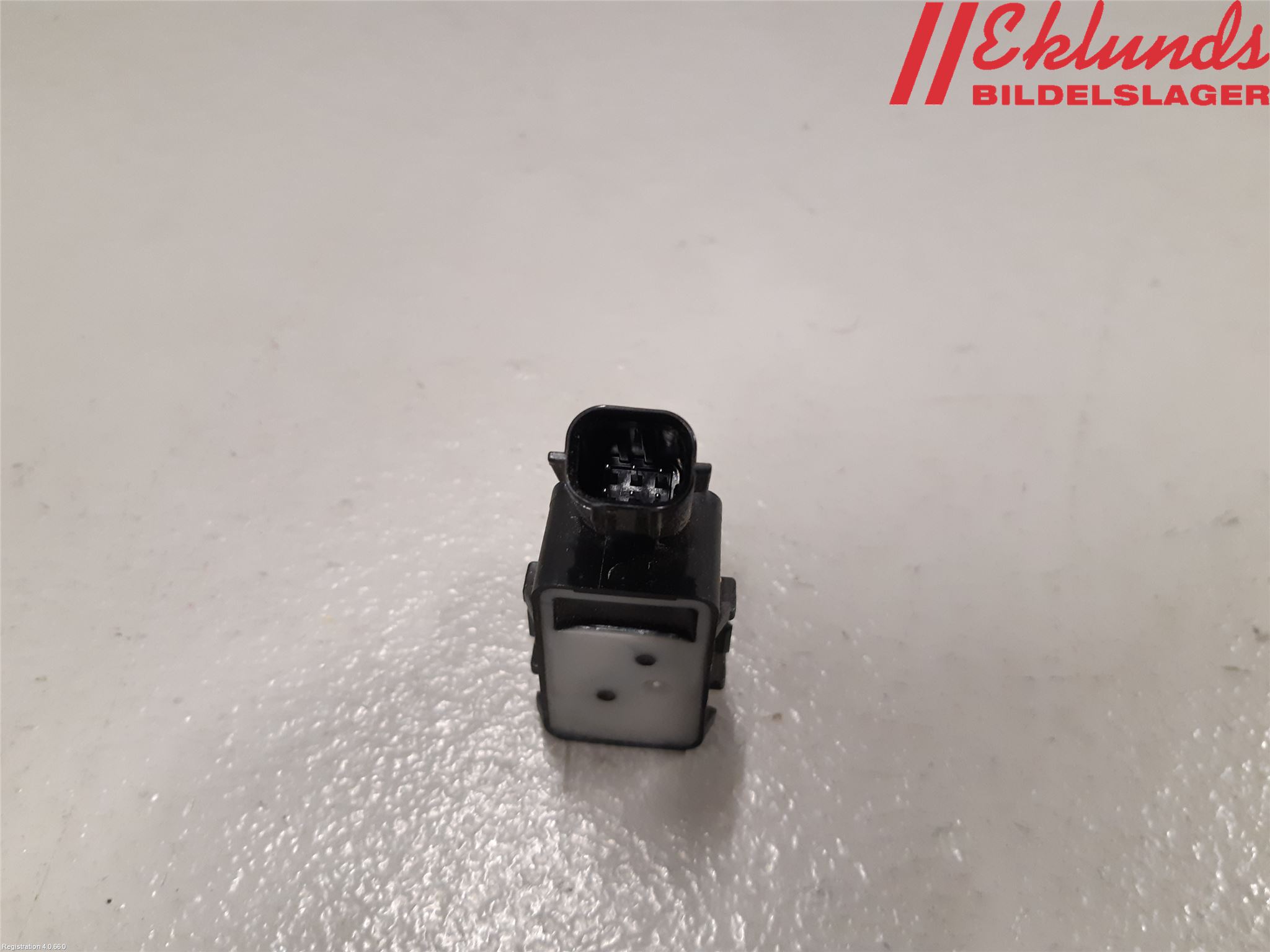 Toyota CAMRY 19-24 Parkeringshjälp Backsensor