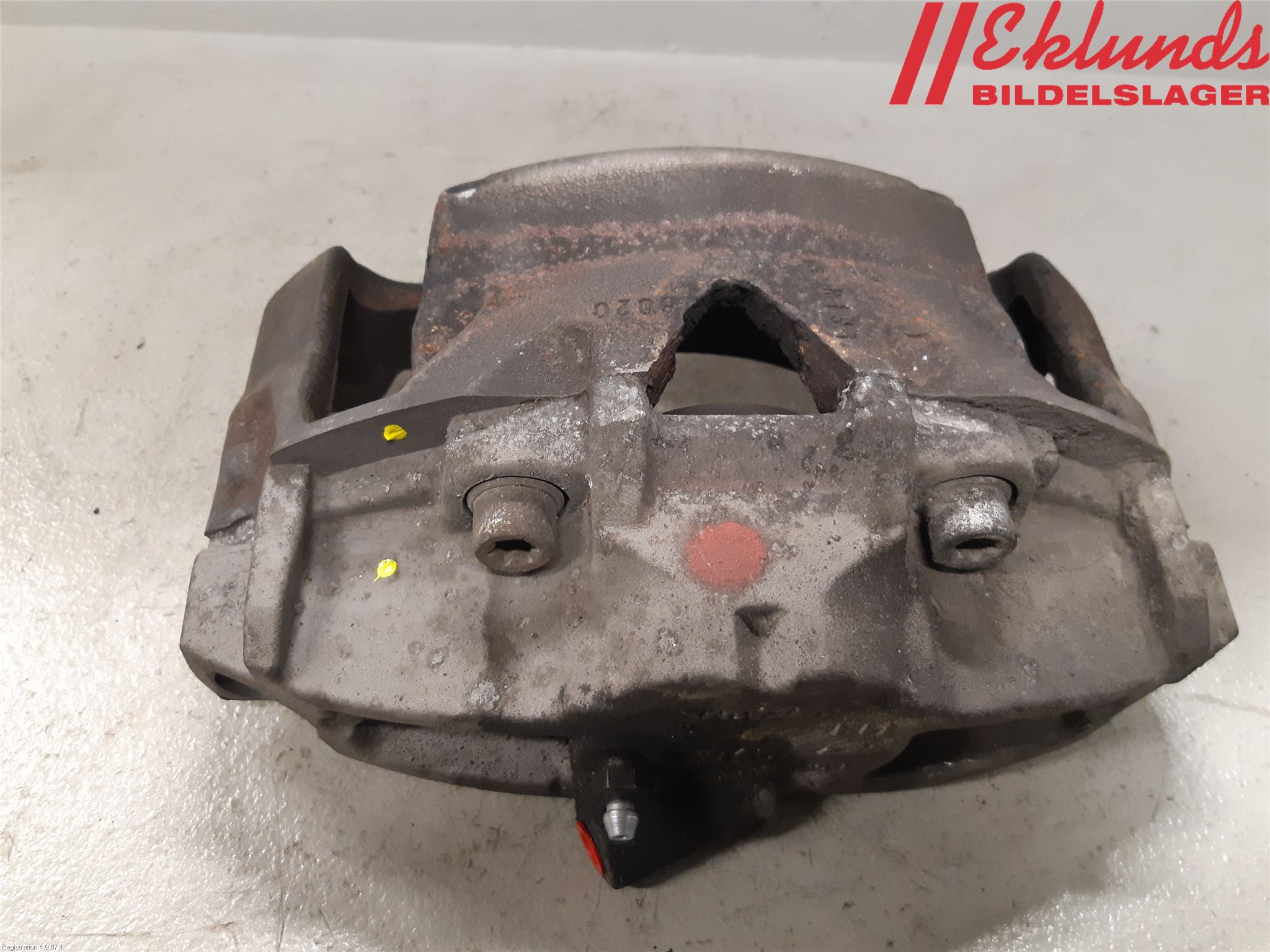 Volvo XC70 14-16 Bromsok Fram Vänster