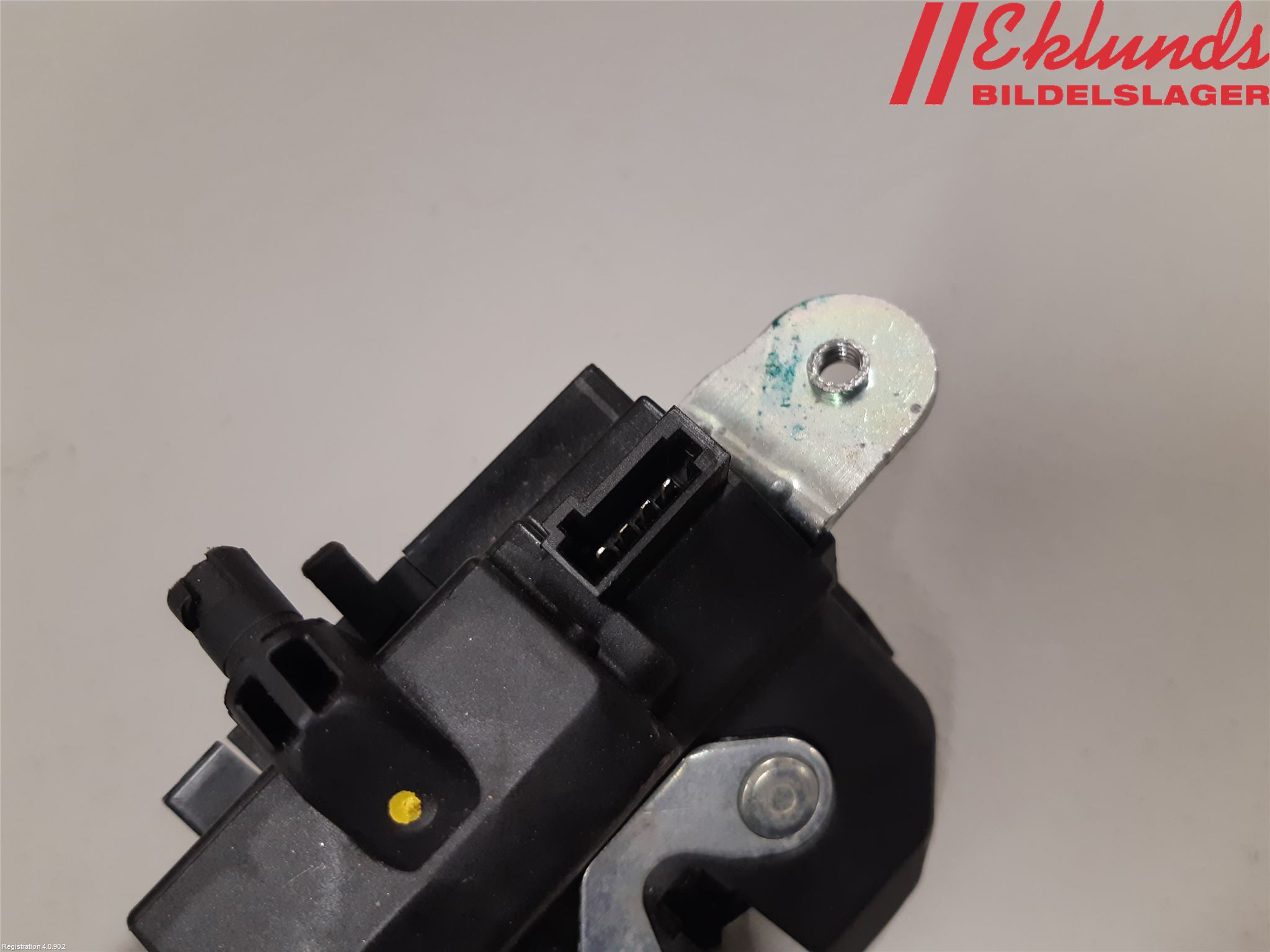 Opel MERIVA B 10-17 Låskista Baklucka