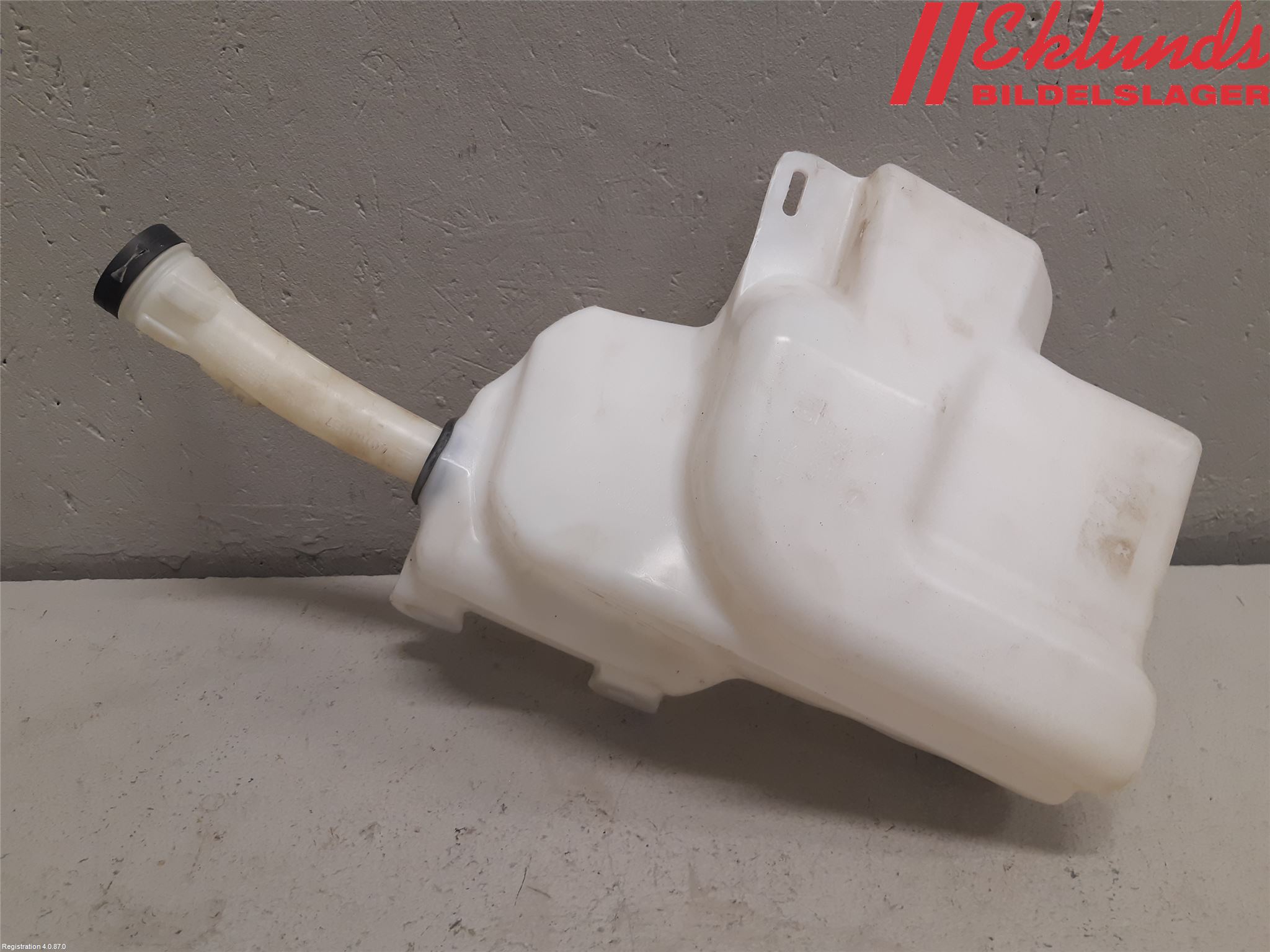 Opel INSIGNIA 09-16 Spolartank Vindruta-Strål