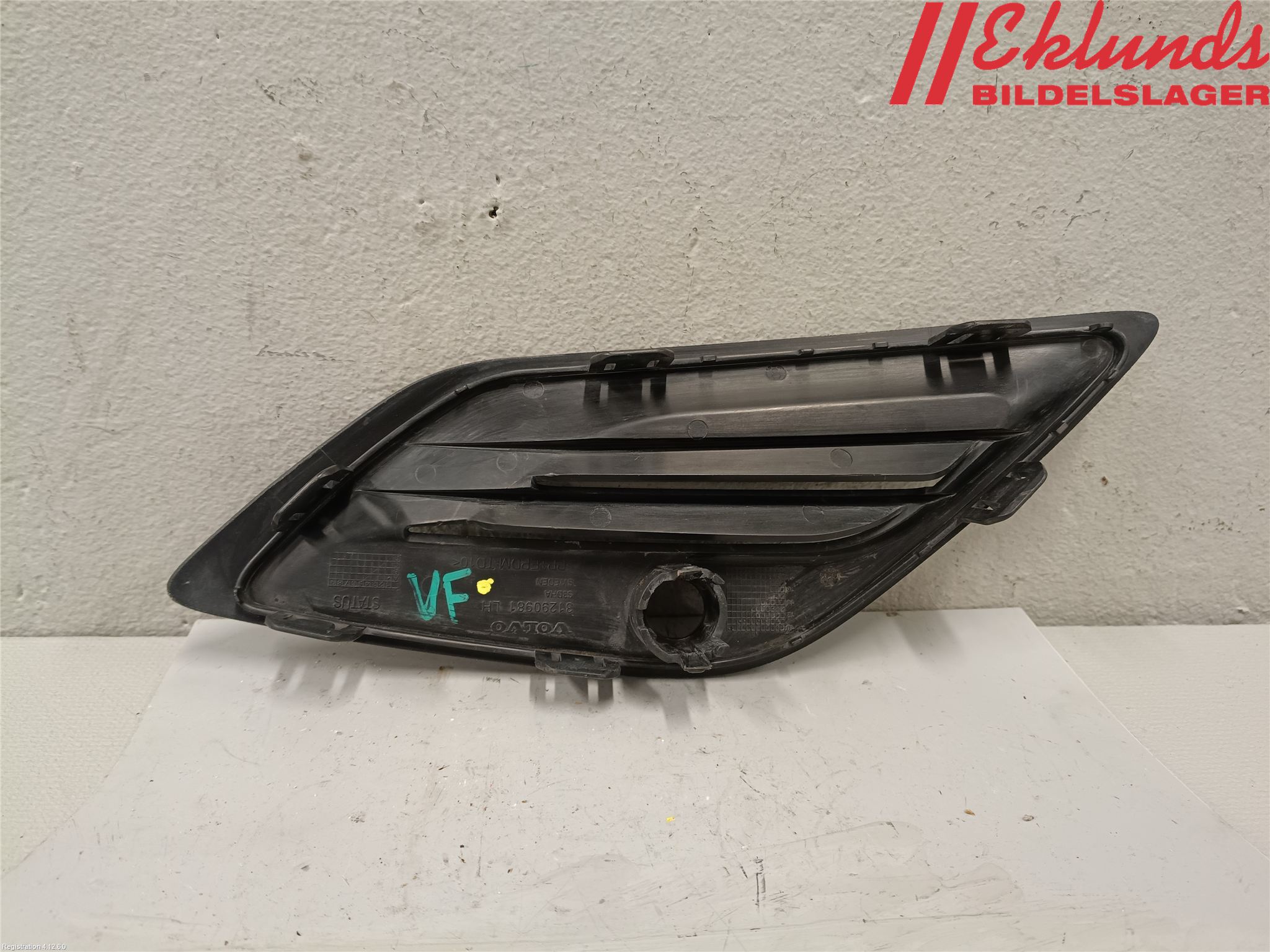 Volvo S60 11-13 Dimljussarg Fram