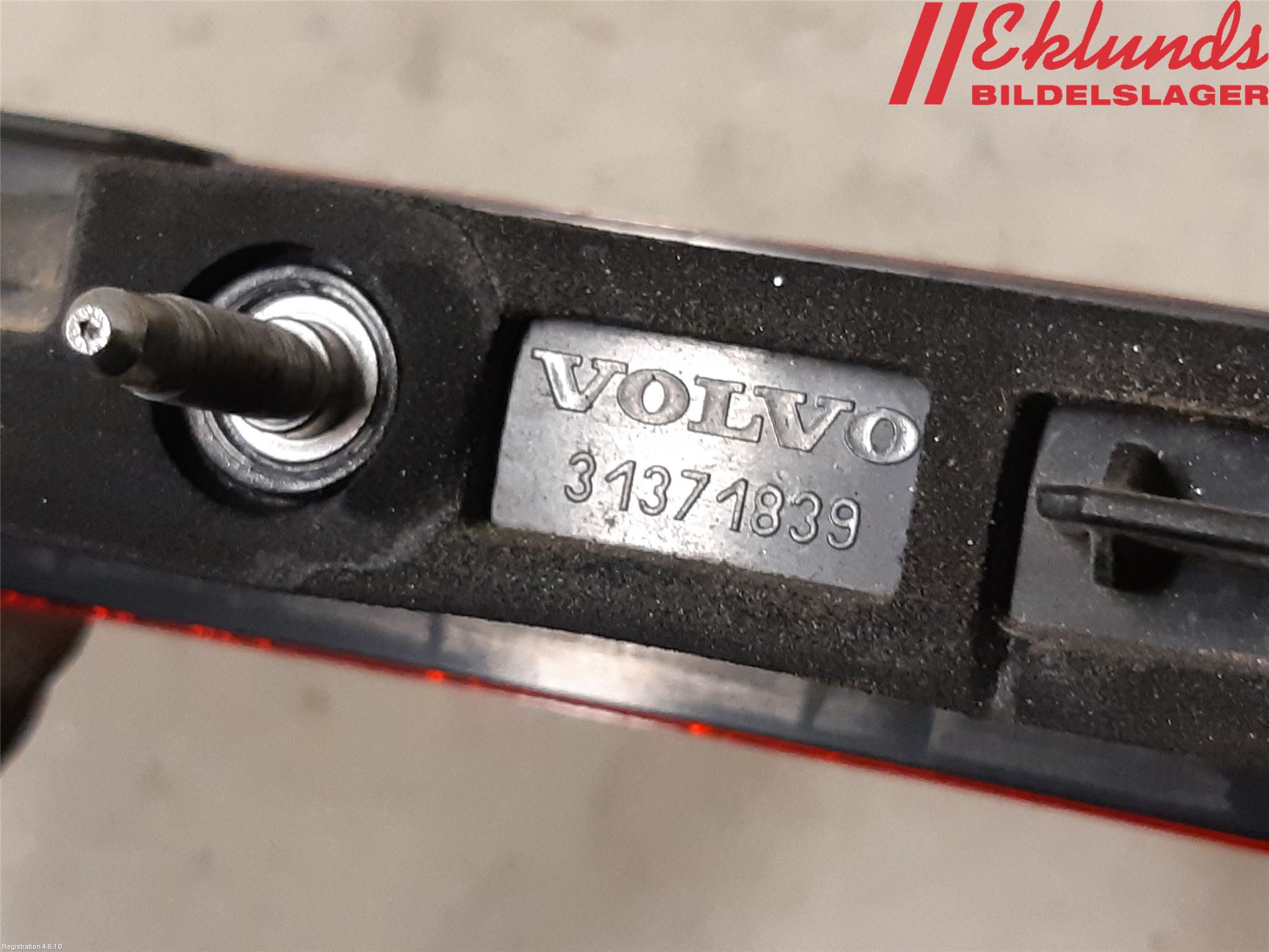 Volvo V90 17->> Bromsljus Bakruta