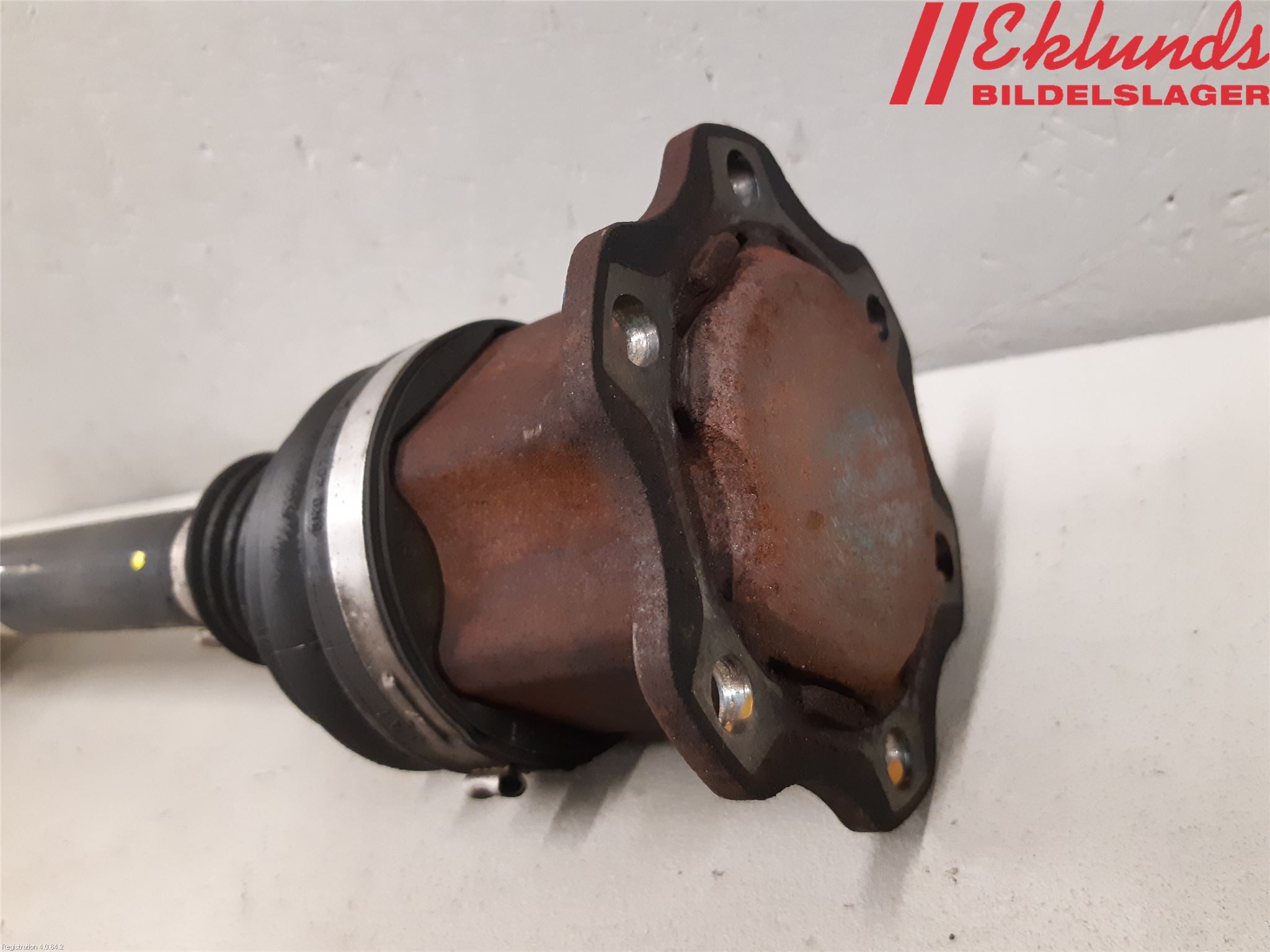 Audi A6 ALLROAD 12-18 Drivaxel Fram Vänster