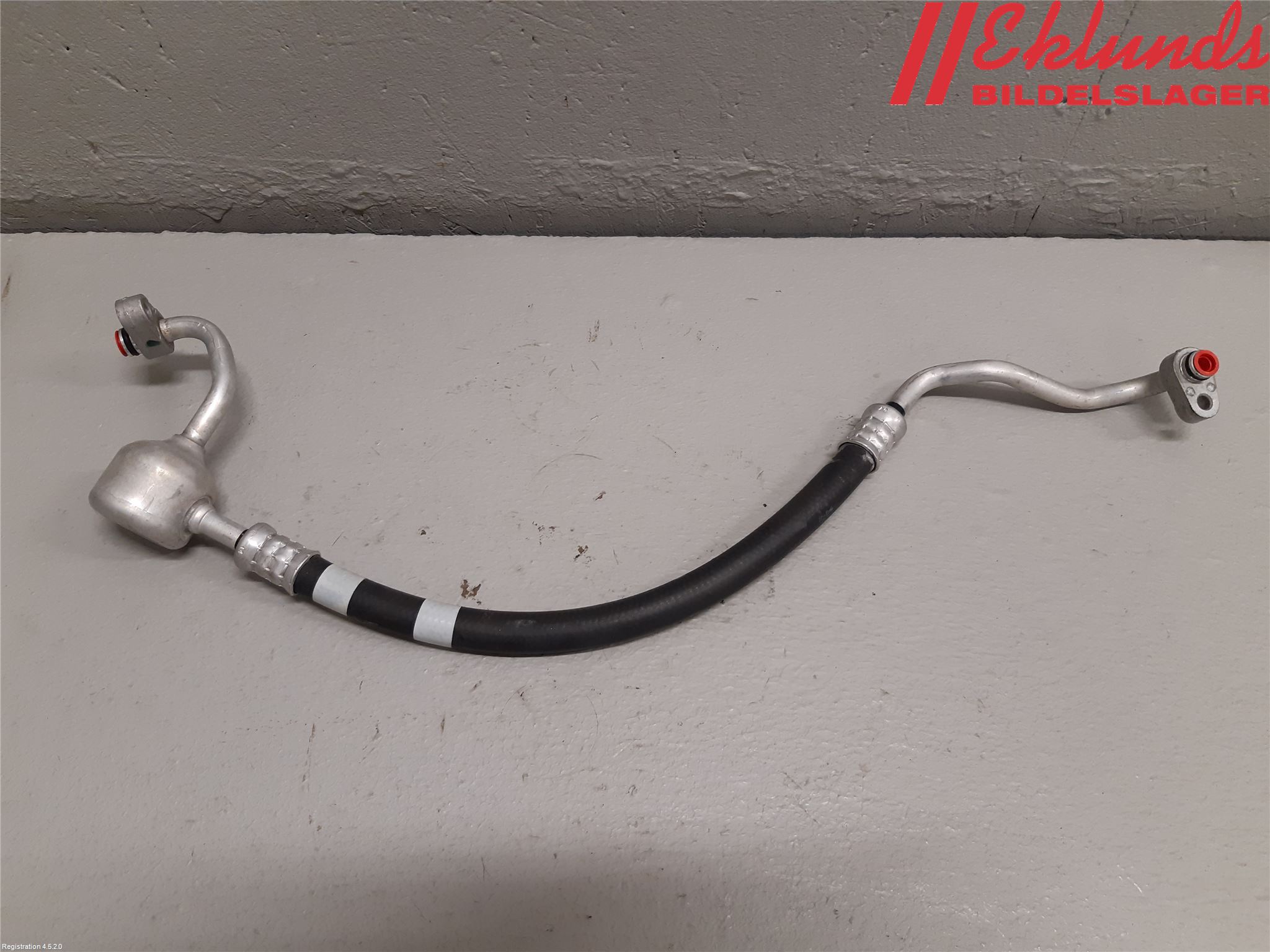 Toyota RAV4 19- Ac Slang-Rör