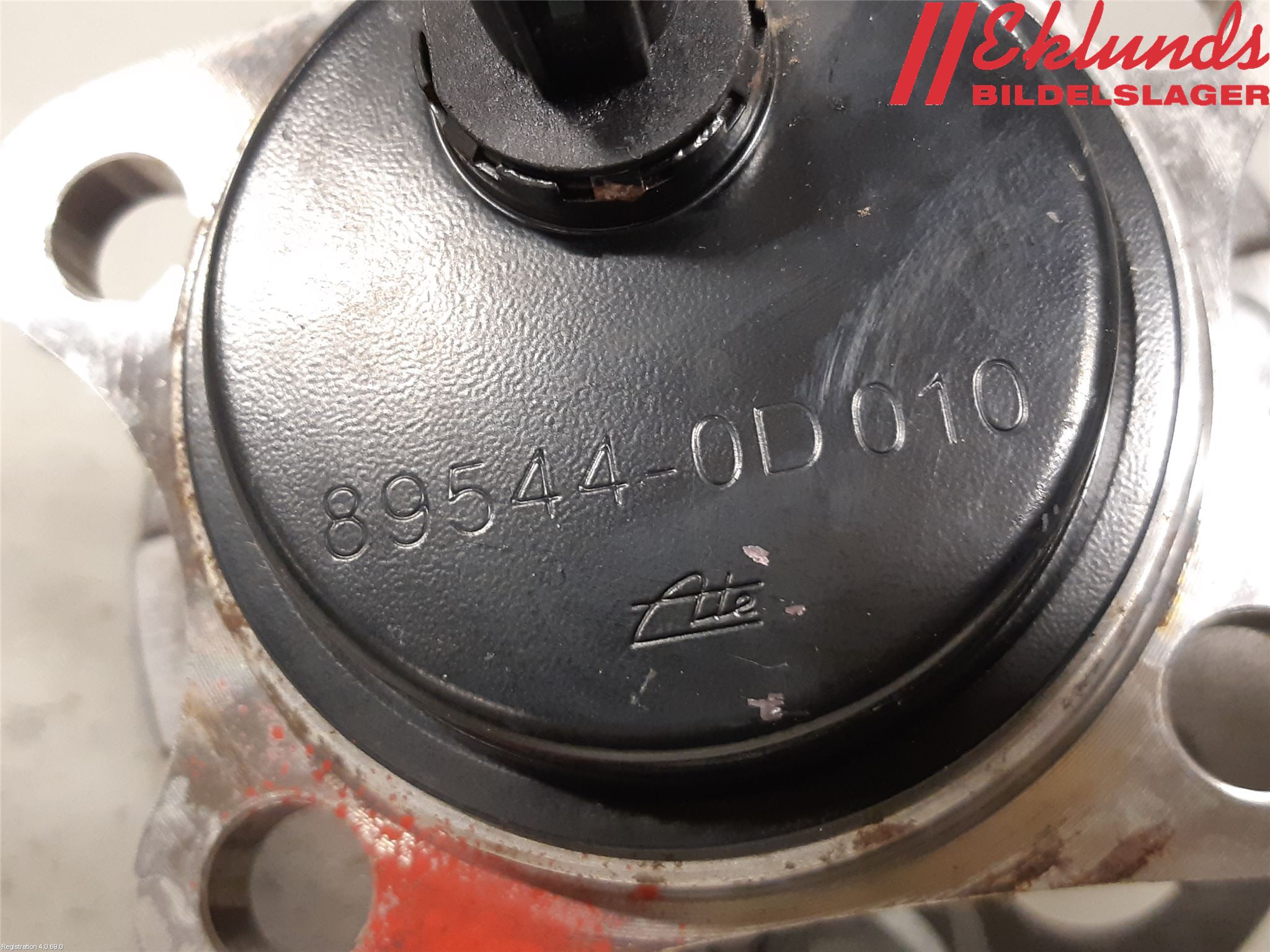 Toyota YARIS XP130 15-20 Nav Bak