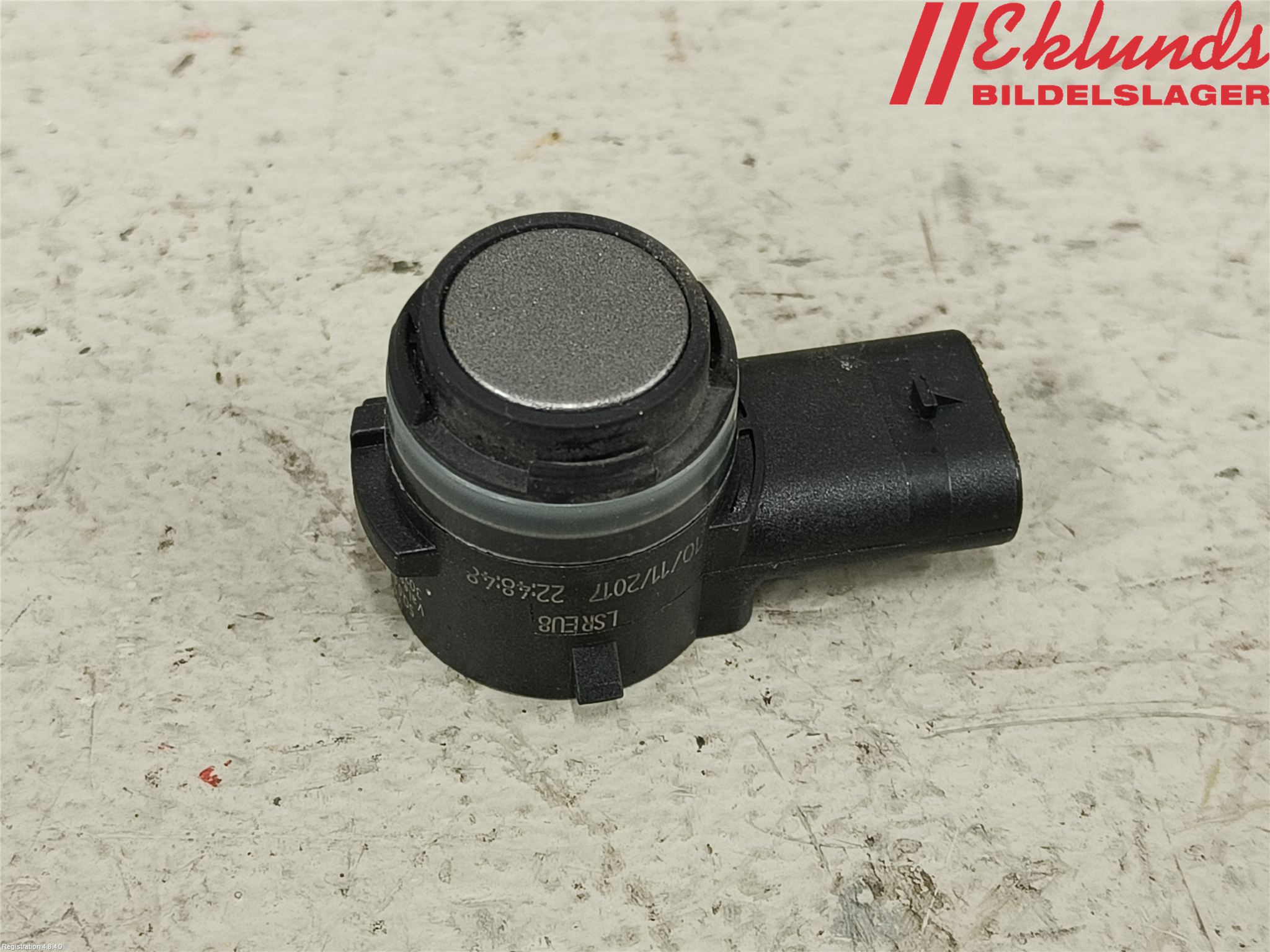 Volkswagen VW POLO VI 18->> Parkeringshjälp Frontsensor