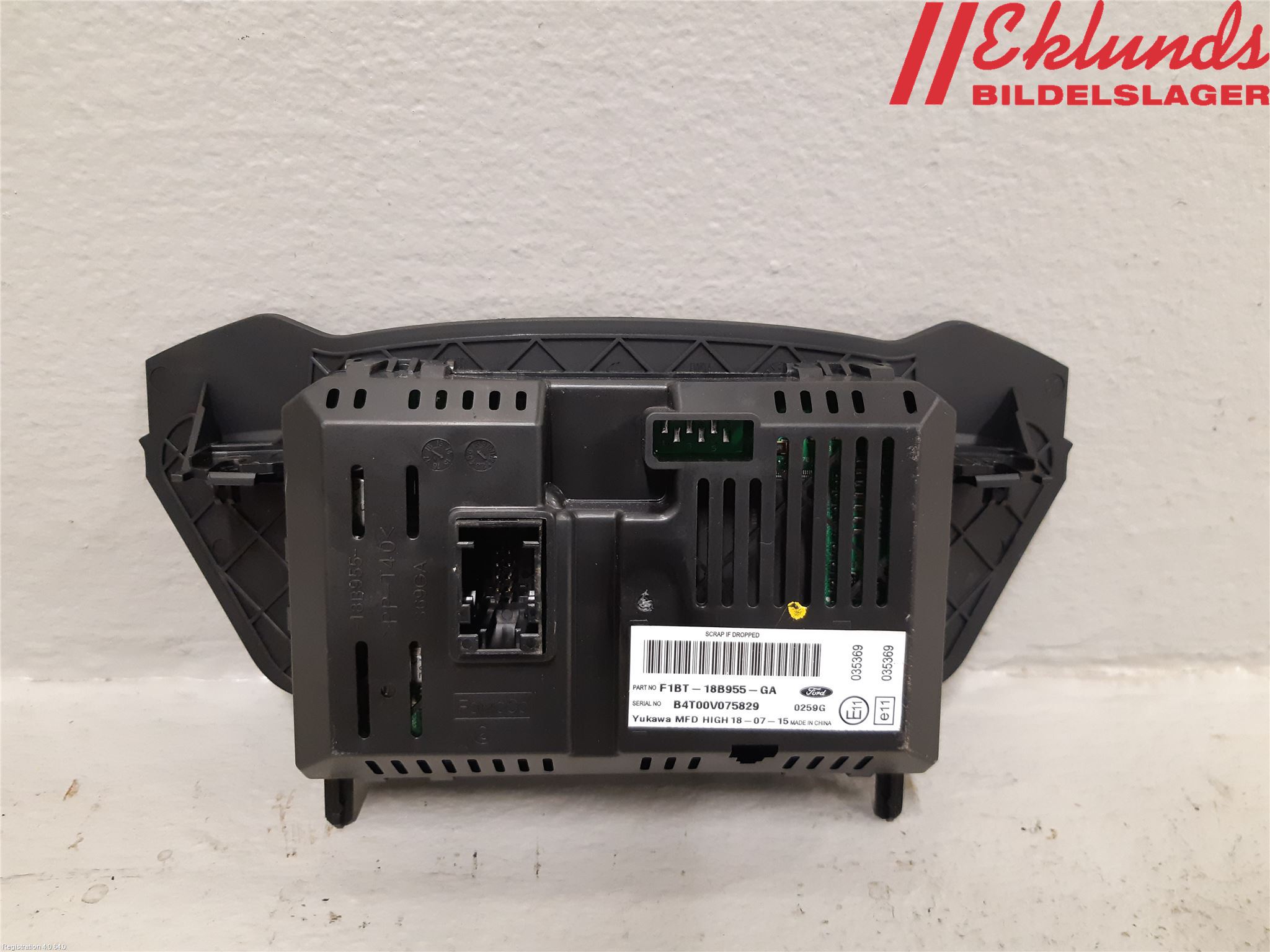 Ford KUGA 13-16 Multifunktionsdisplay