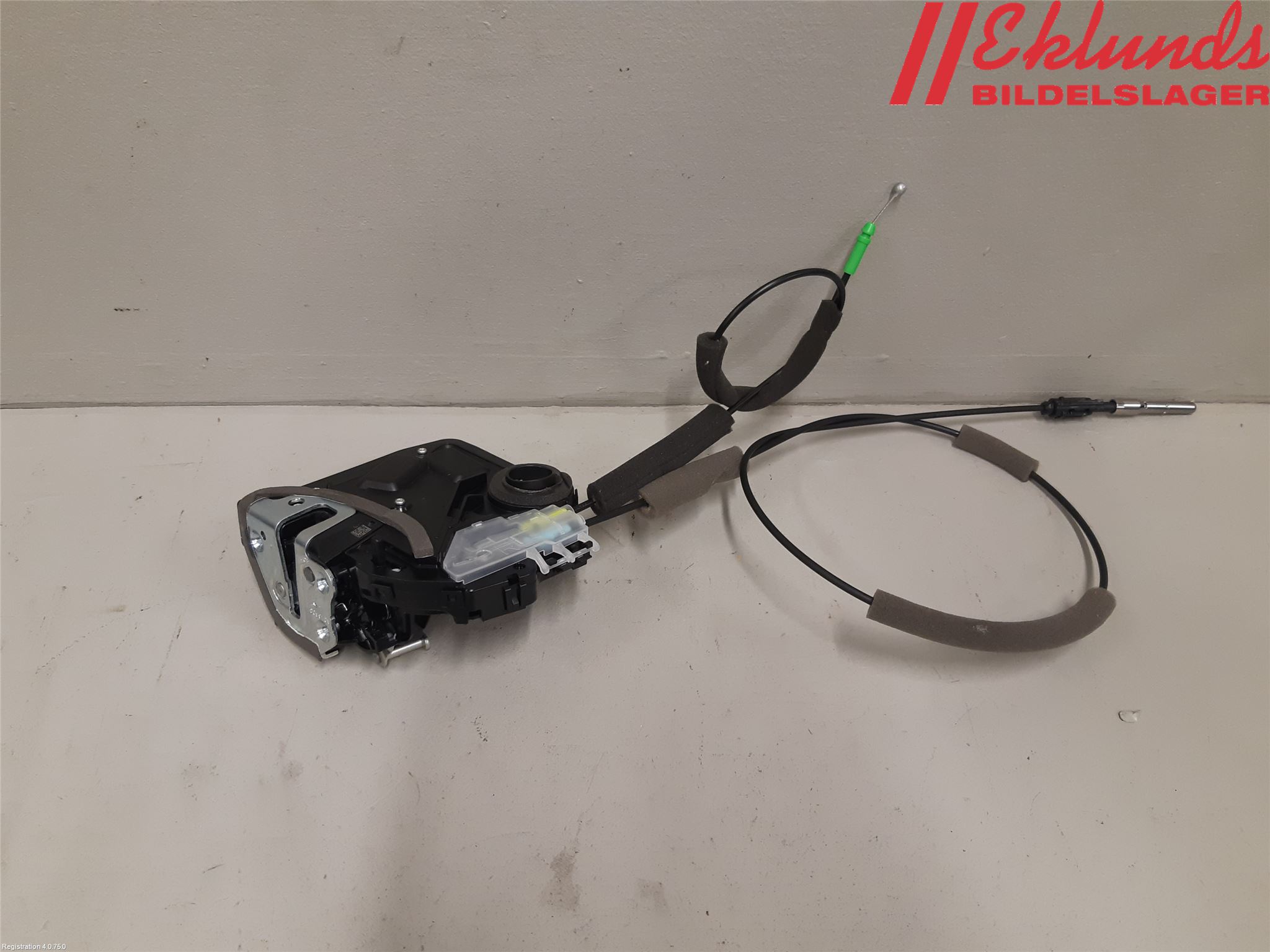 Lexus ES 250/300/330 Låskista-Dörrlås