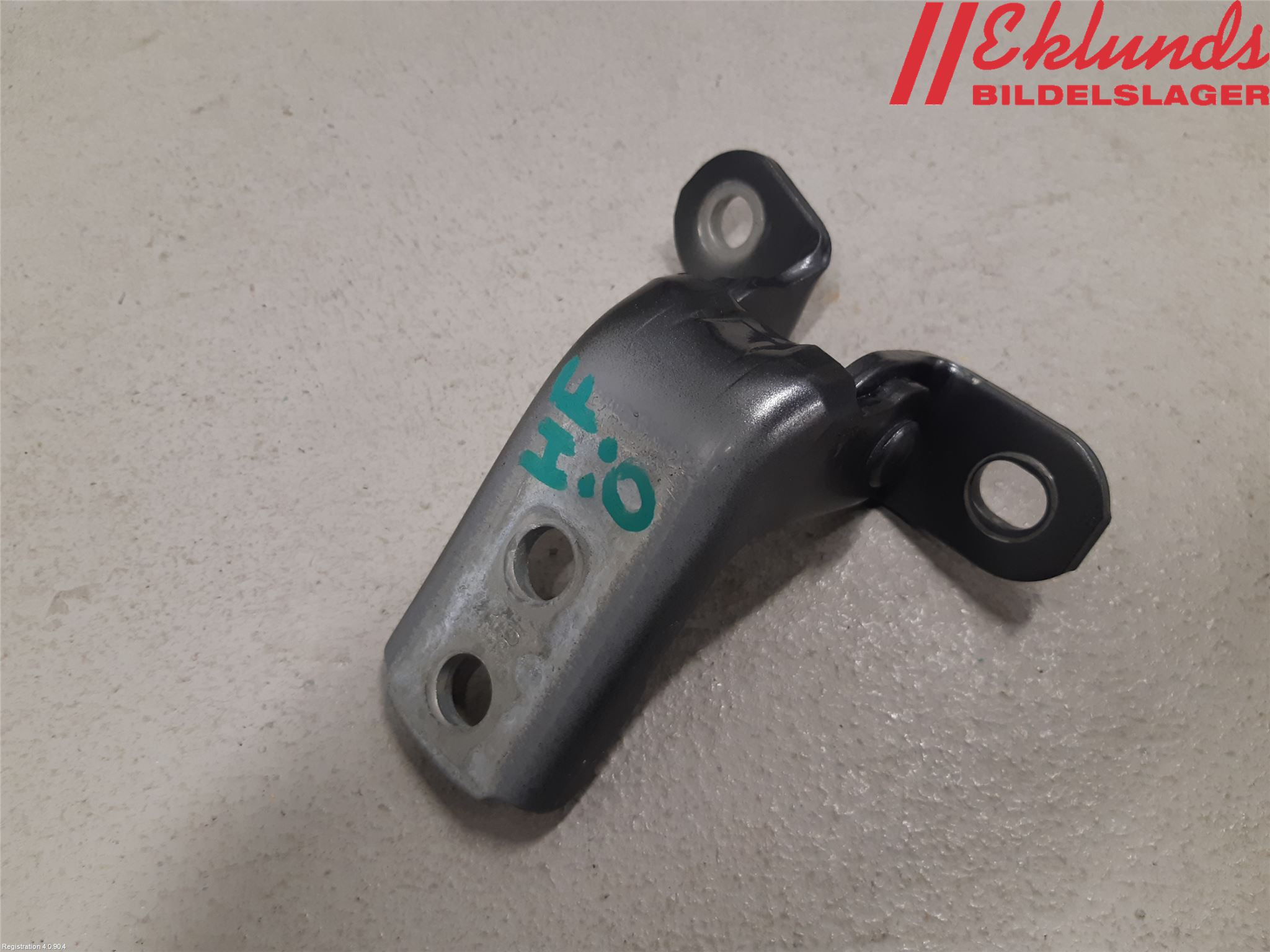 Toyota RAV4 19- Dörrgångjärn