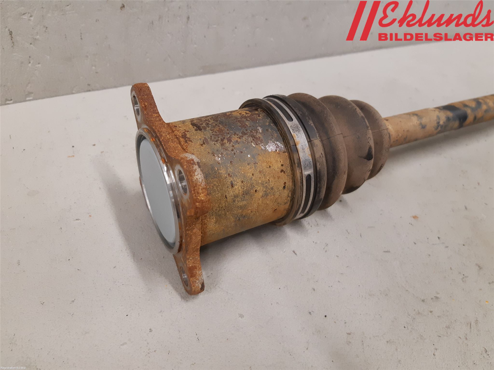 Toyota YARIS CROSS XP21 21- Drivaxel Bak Vä-Hö